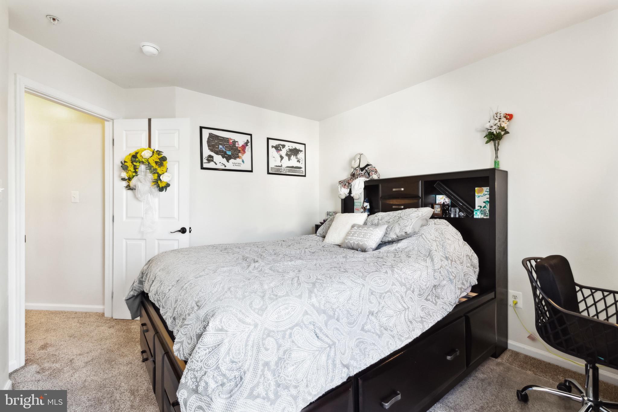 AMBER SPRING CONDOMINIUMS - Residential