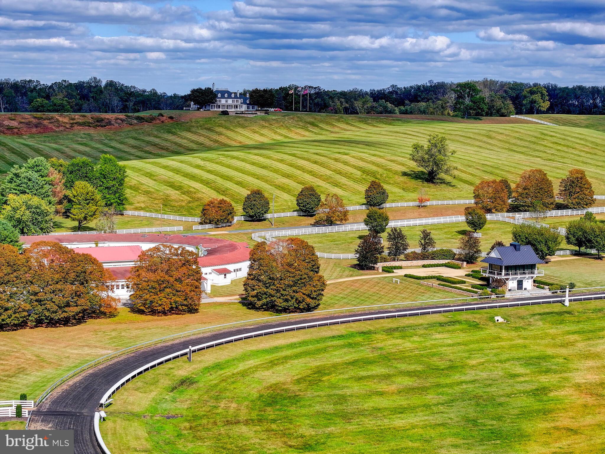 WORTHINGTON VALLEY - Farm