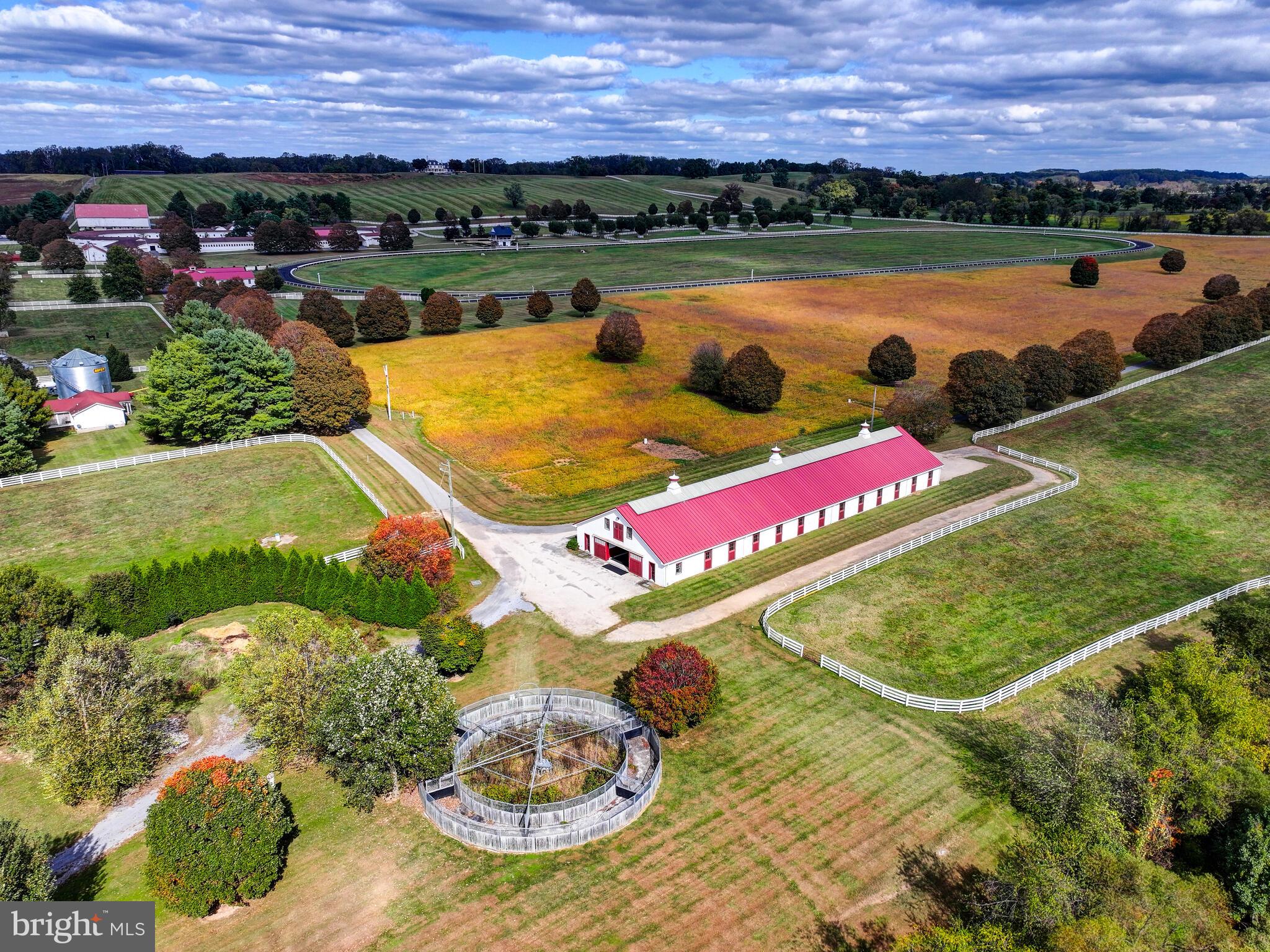 WORTHINGTON VALLEY - Farm