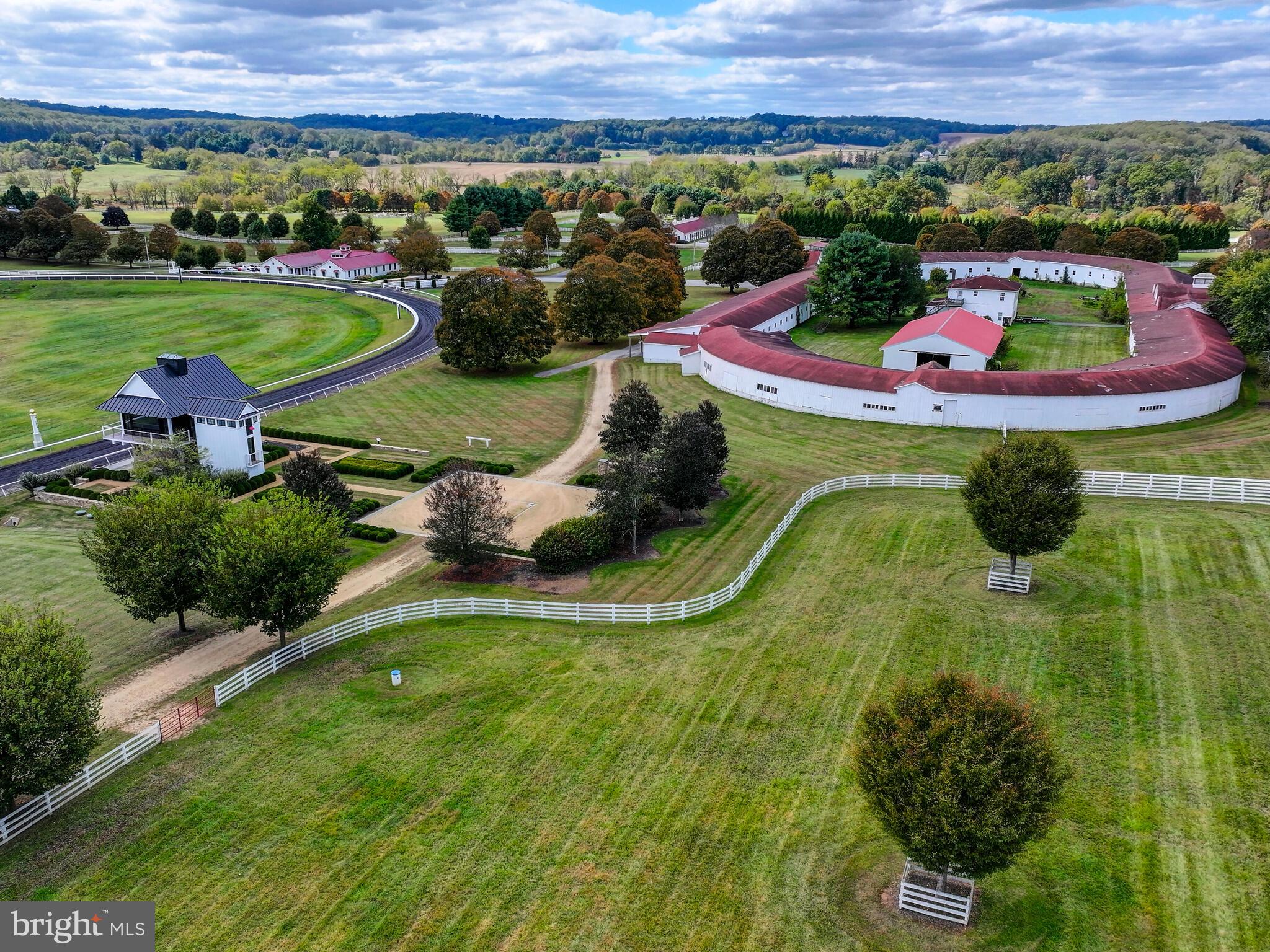 WORTHINGTON VALLEY - Farm