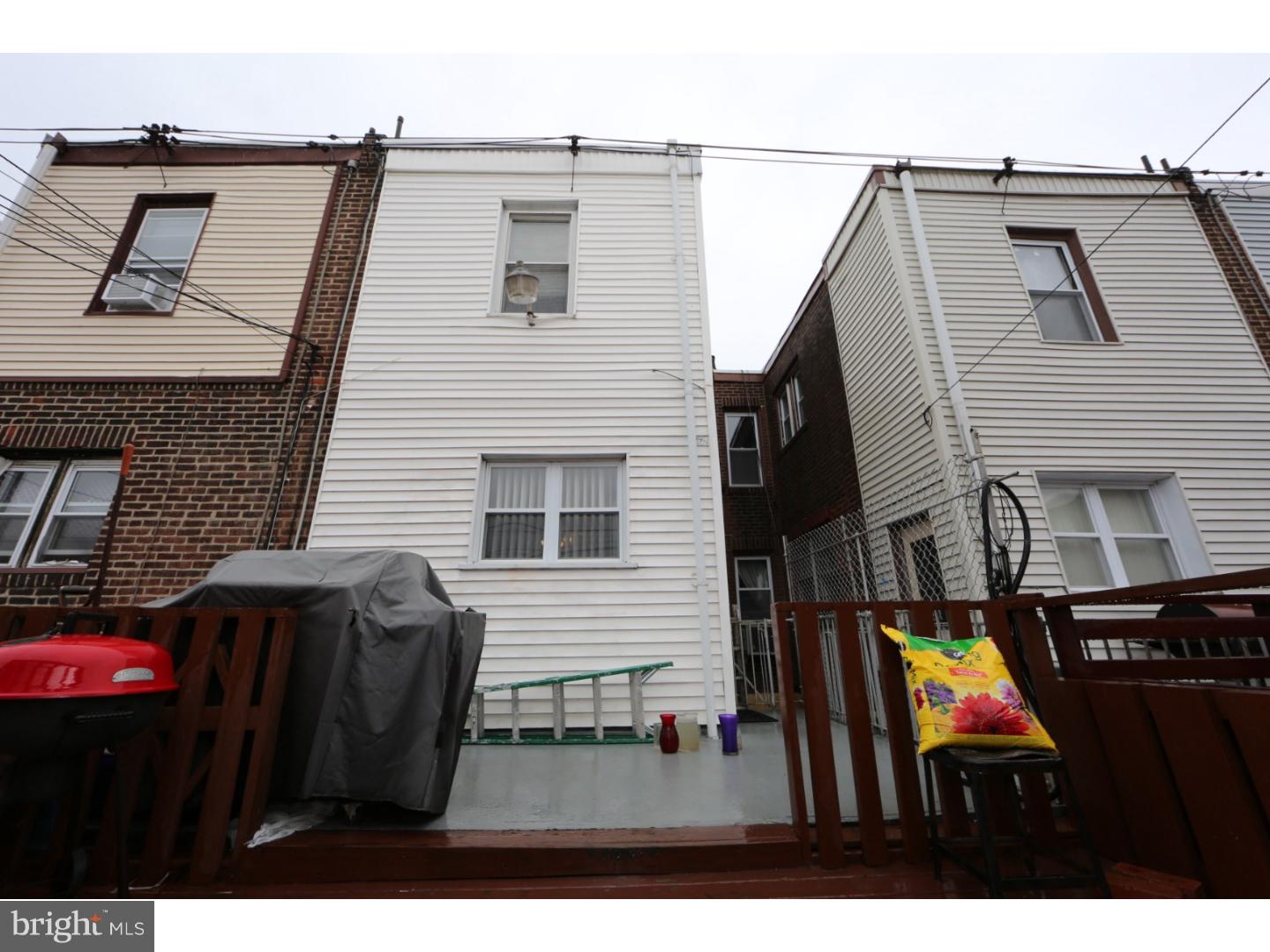 WEST OAK LANE - Residential