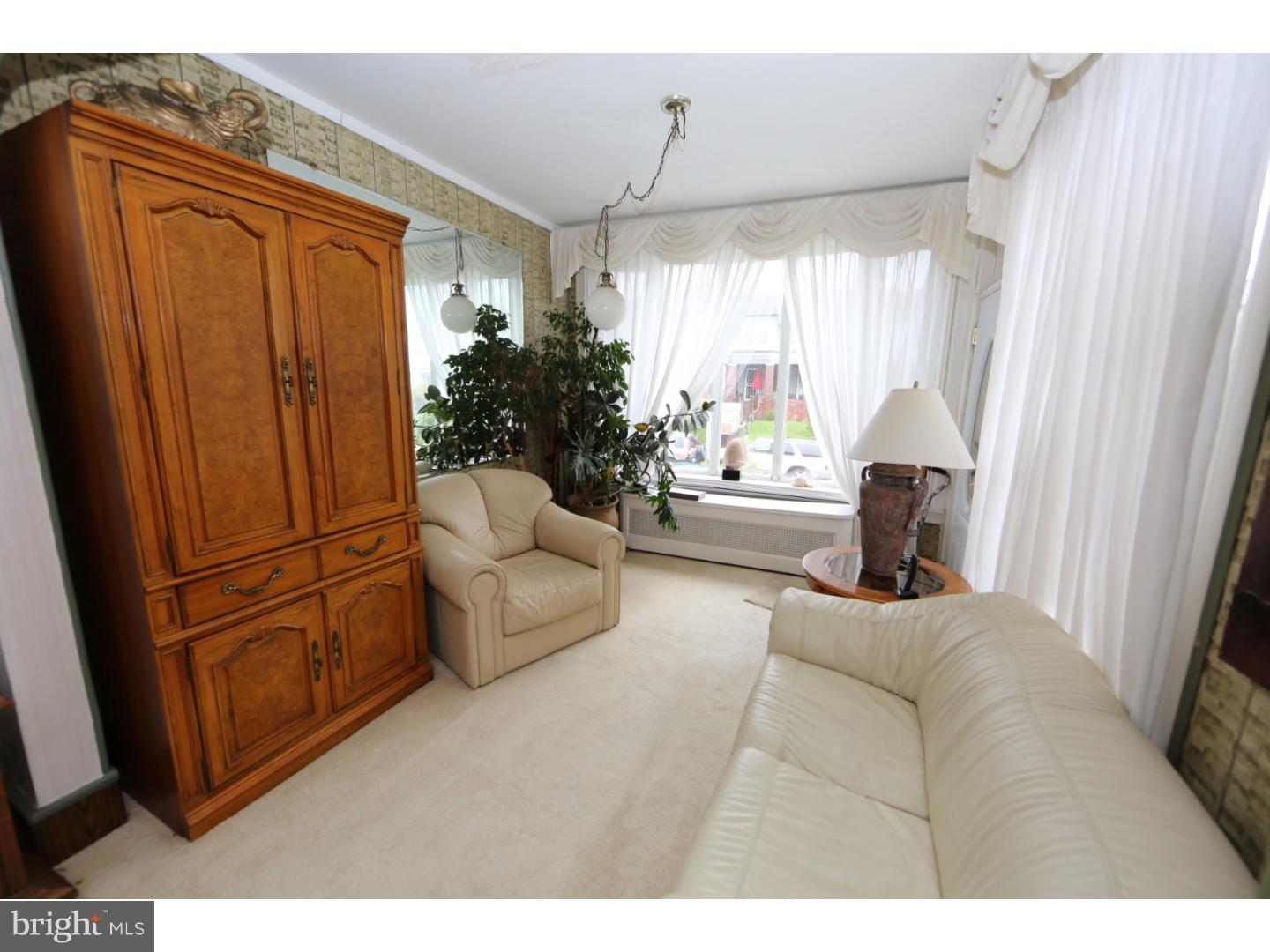WEST OAK LANE - Residential