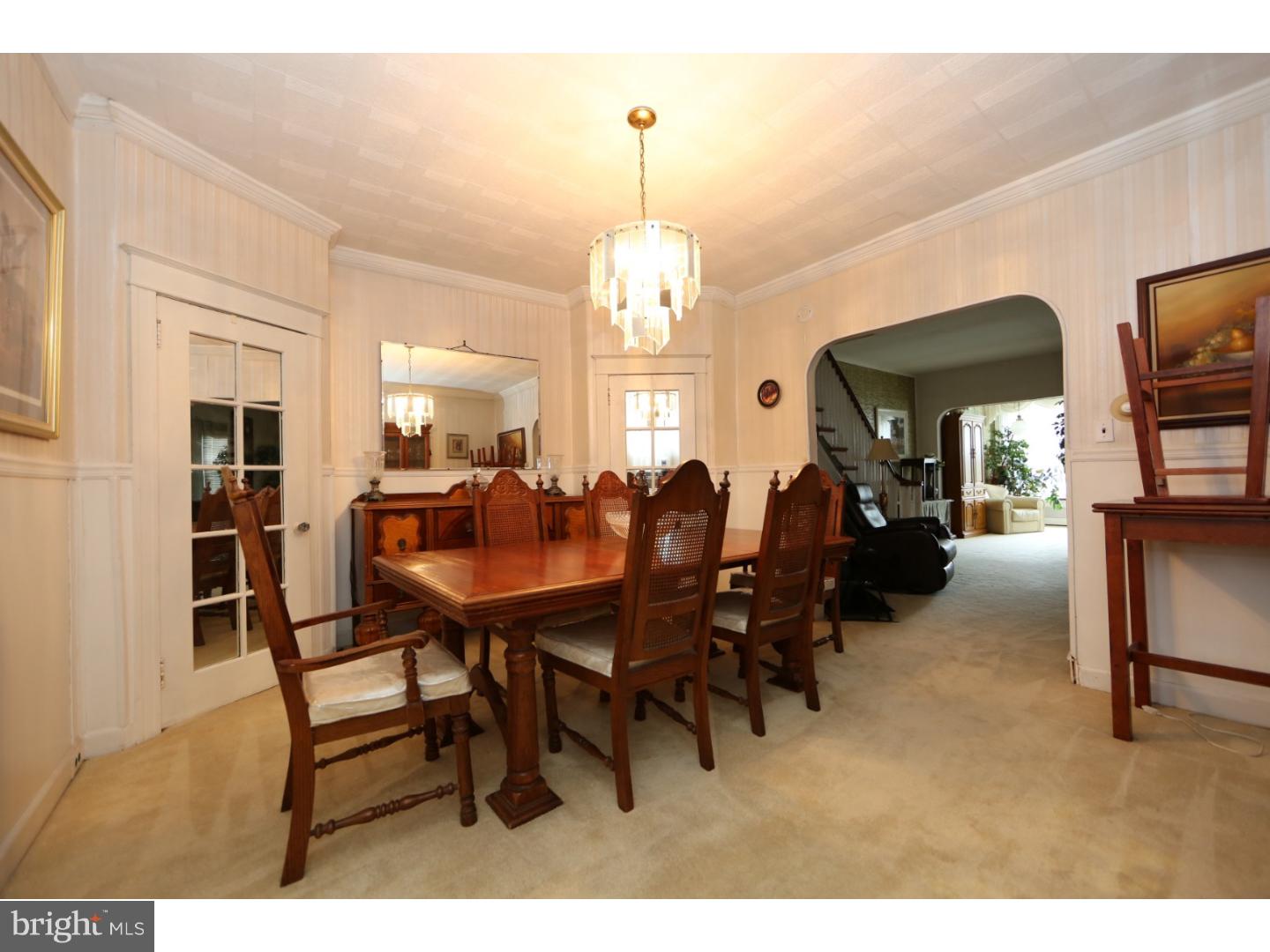 WEST OAK LANE - Residential