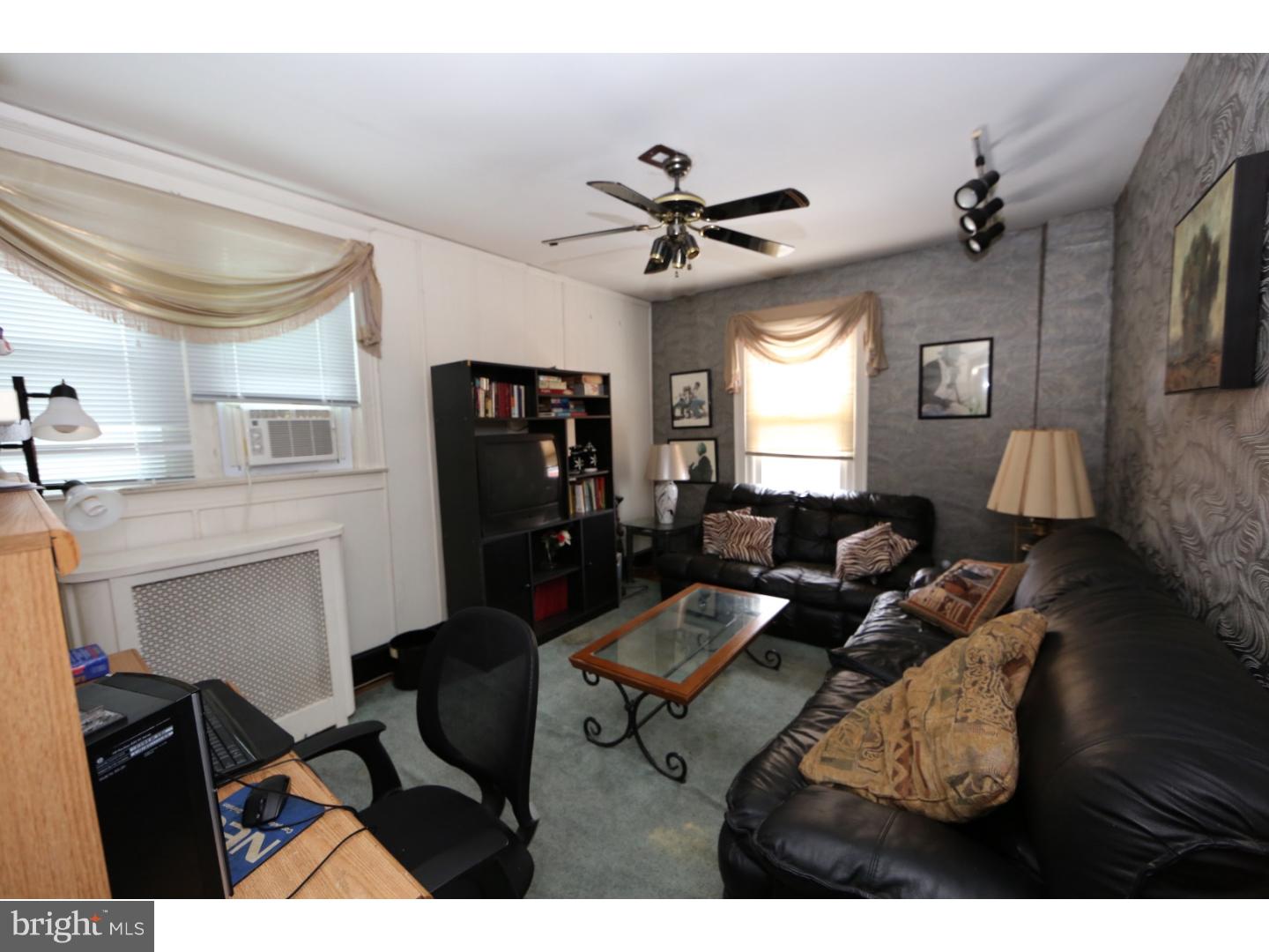 WEST OAK LANE - Residential