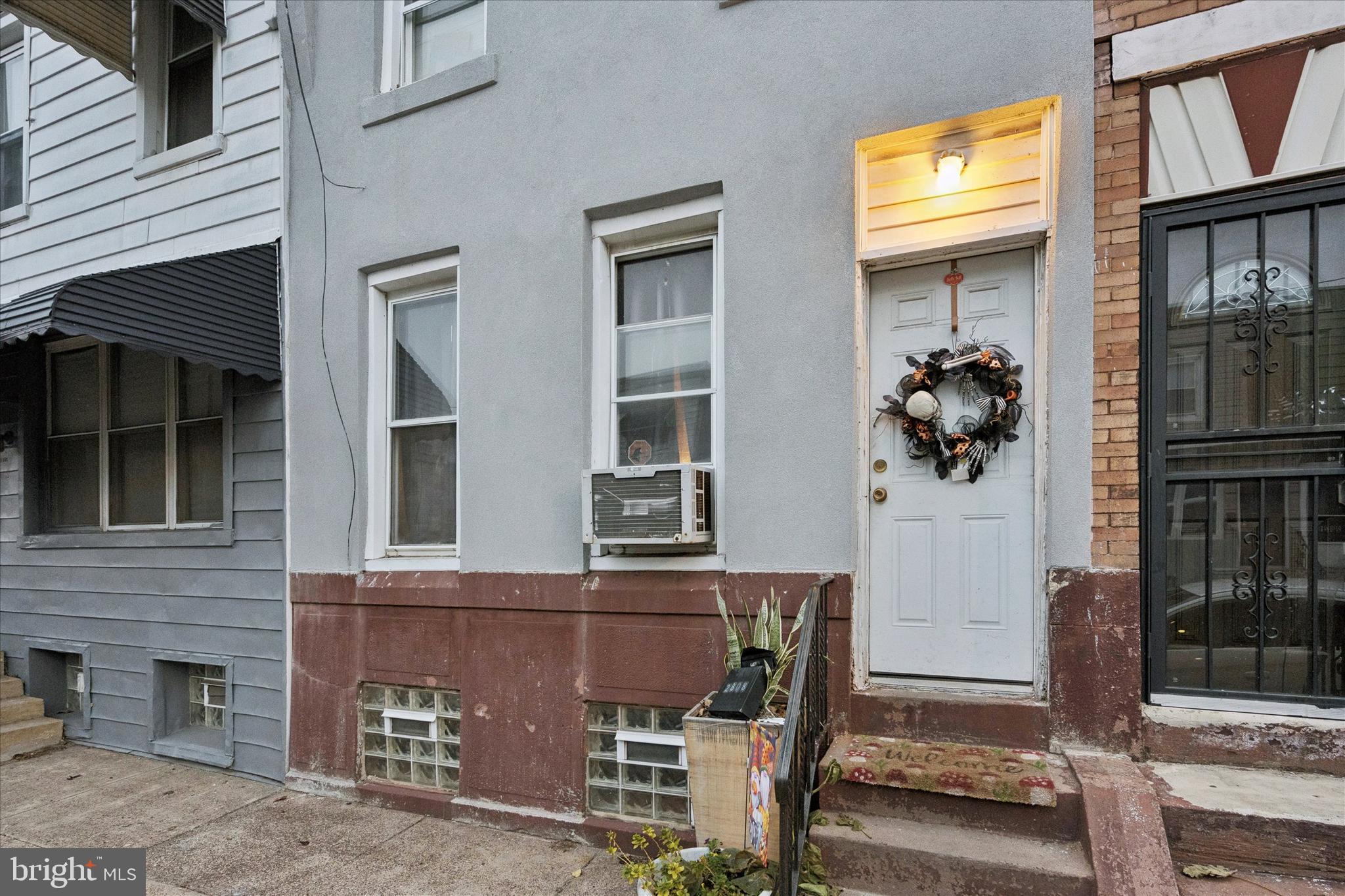 PORT RICHMOND - Residential