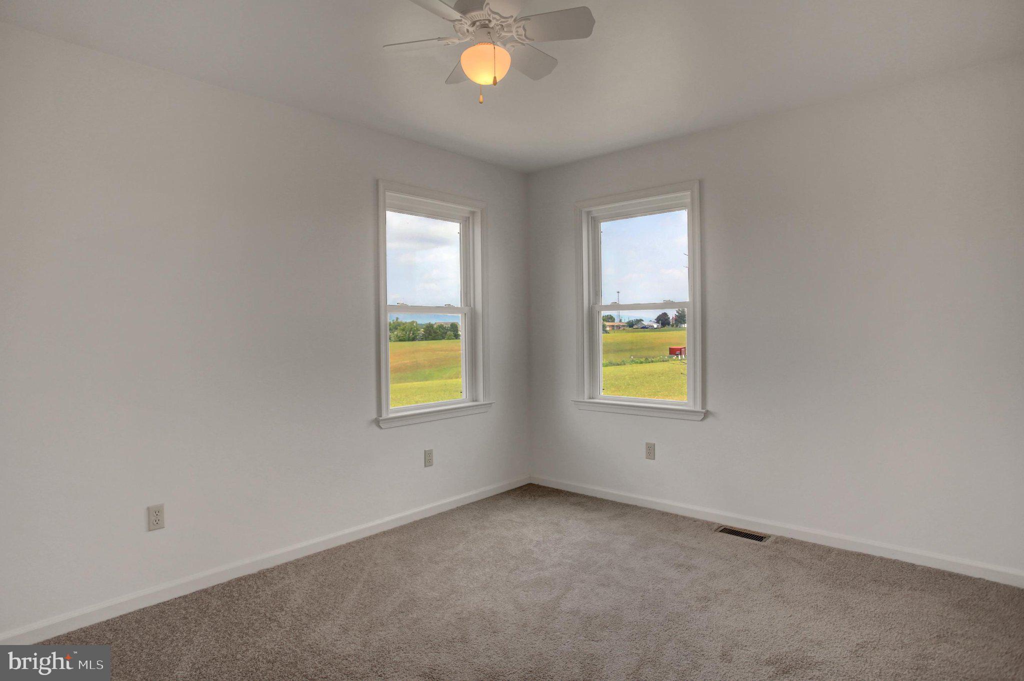 NEWBURG BOROUGH - Residential