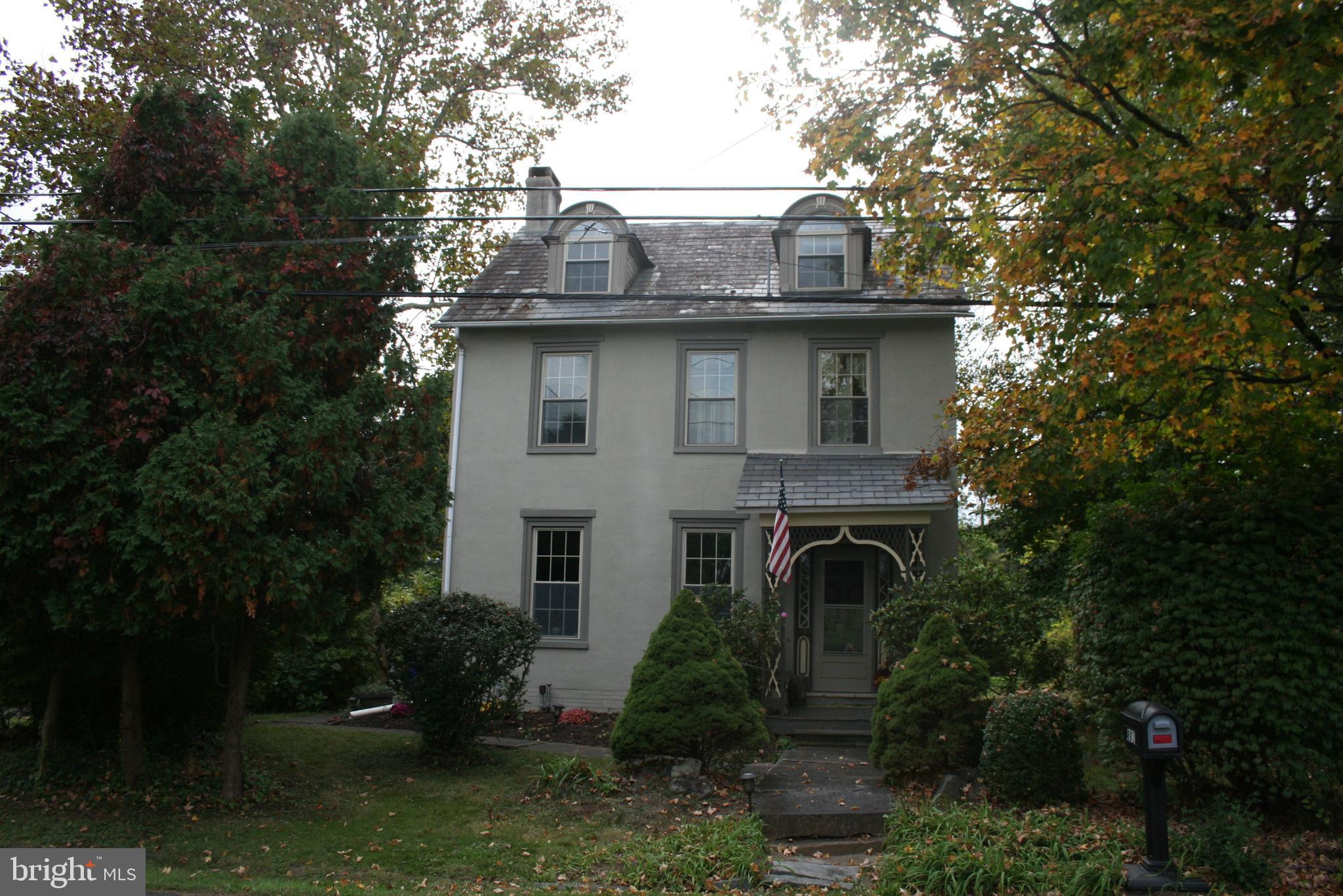 APPLEBACHSVILLE - Residential