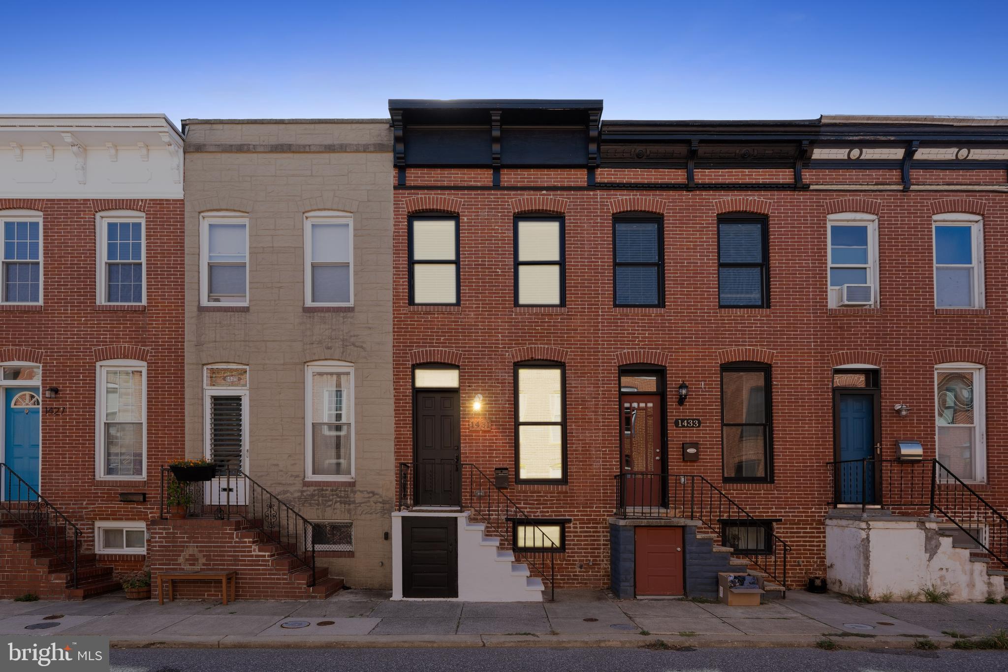 LOCUST POINT - Residential