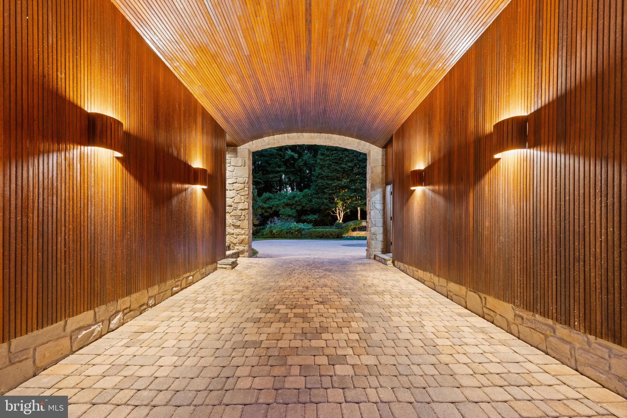 CAVES VALLEY GOLF CLUB - Residential