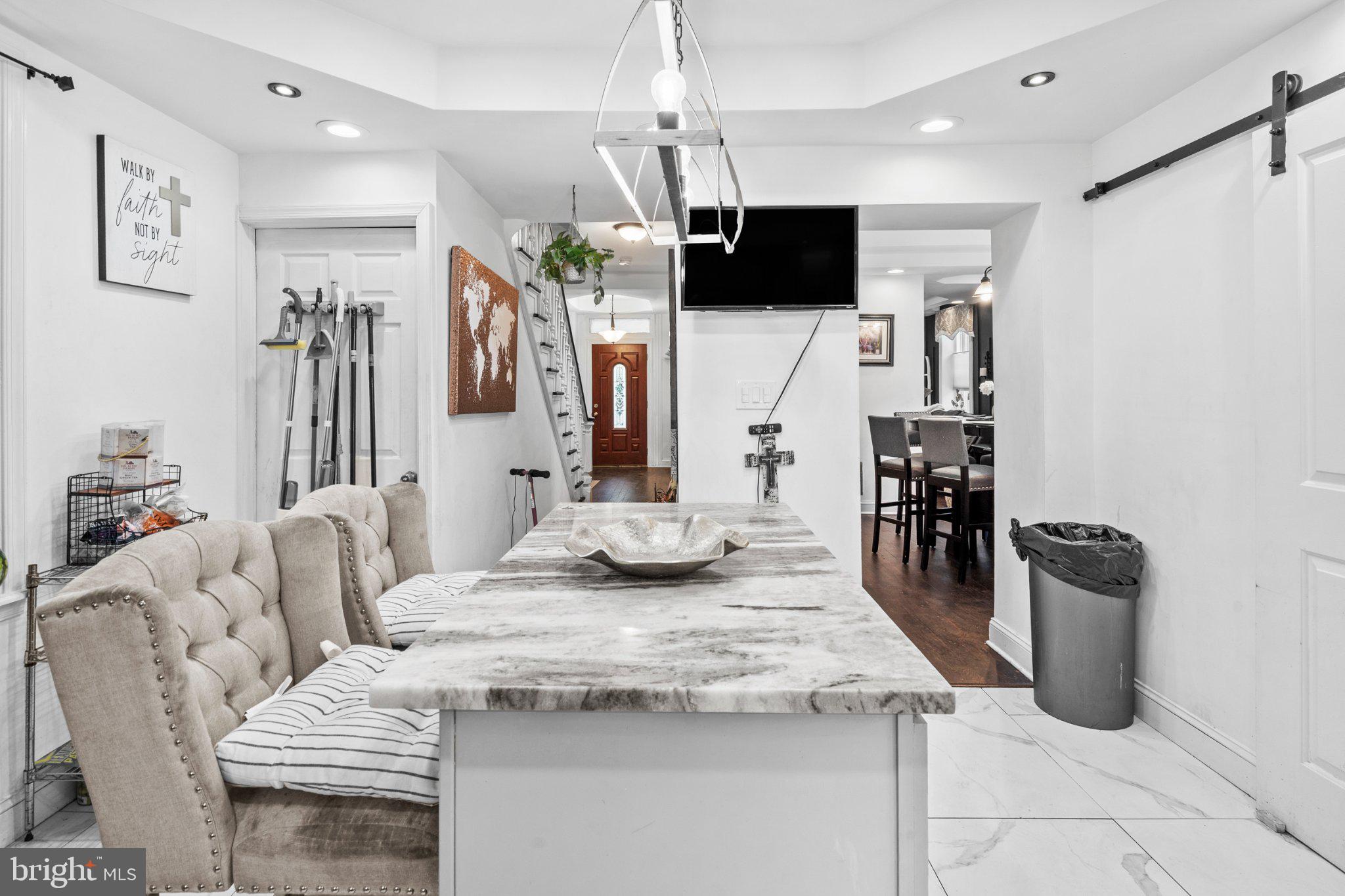 CHELTENHAM - Residential