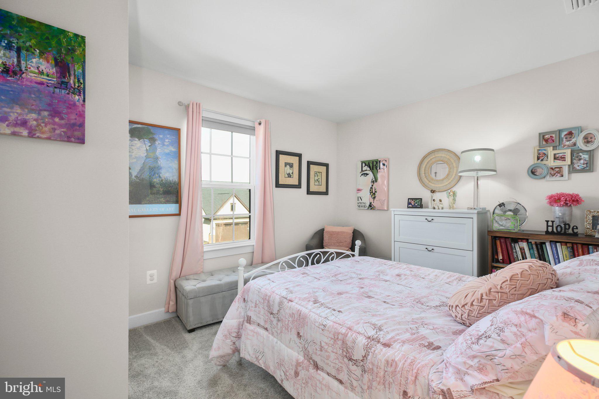 FREDERICKSBURG - Residential
