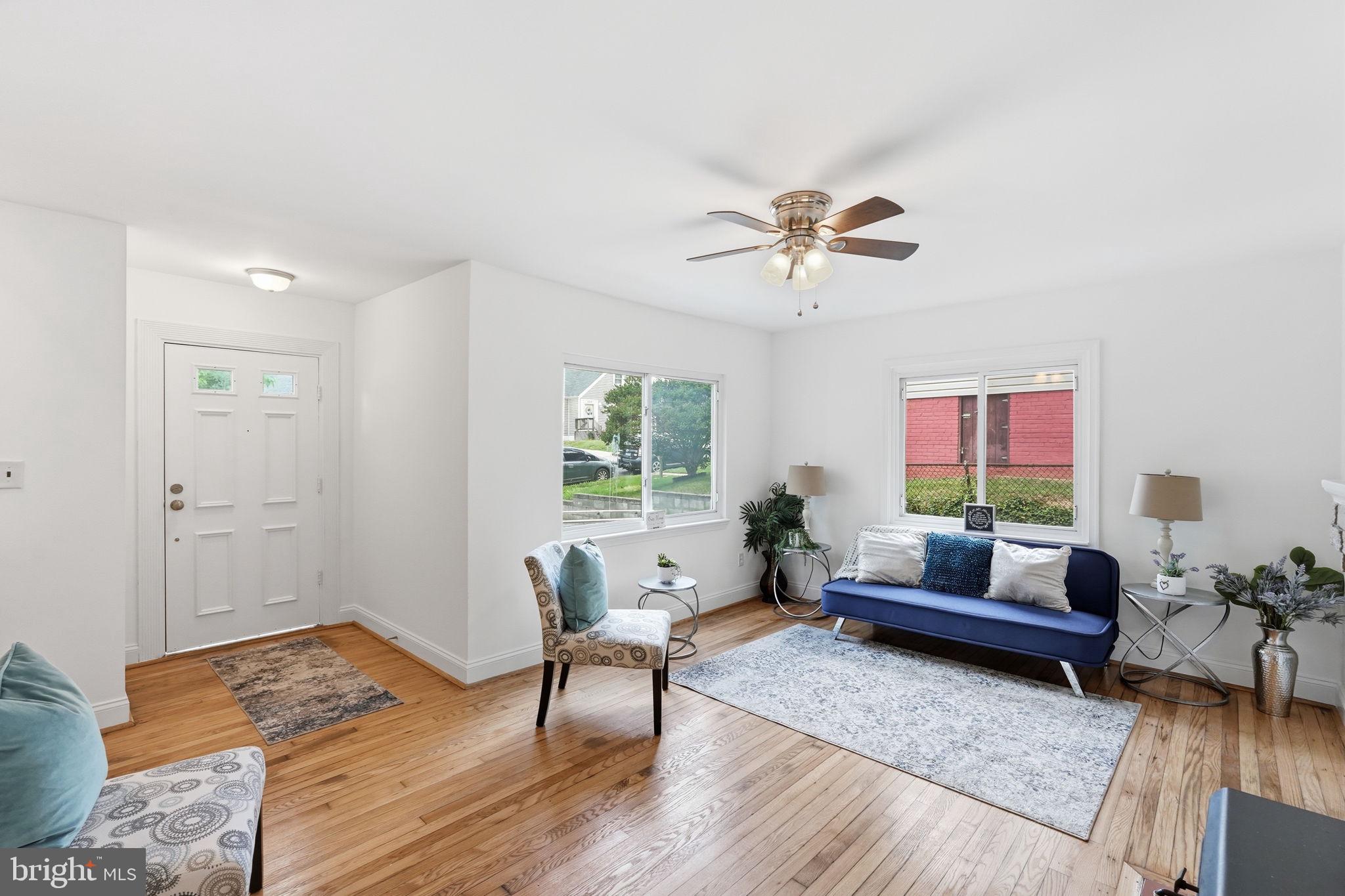 WASHINGTON SUBURBAN HOME - Residential