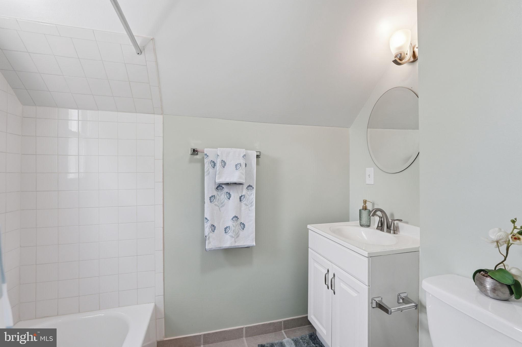 WASHINGTON SUBURBAN HOME - Residential