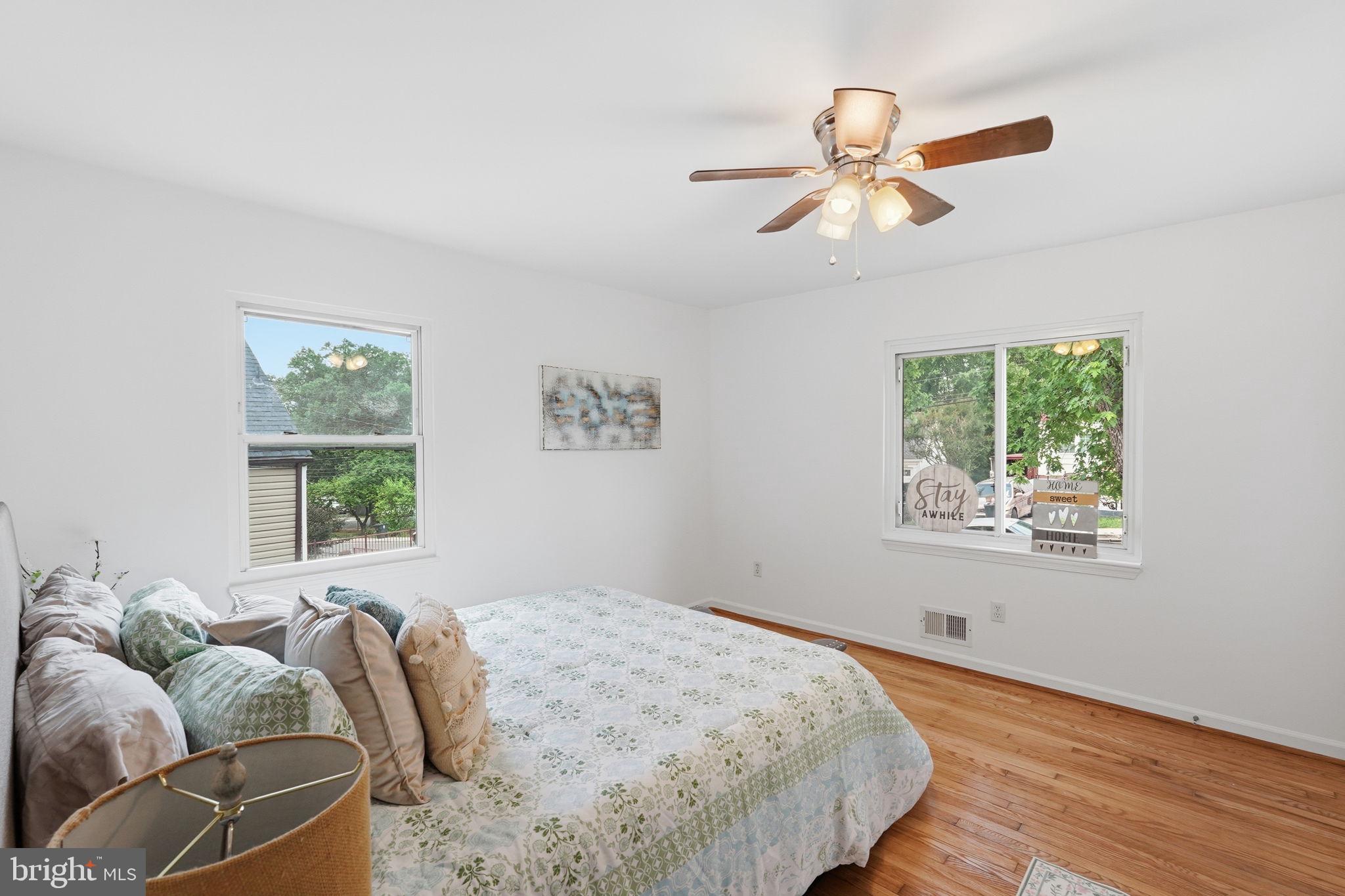 WASHINGTON SUBURBAN HOME - Residential