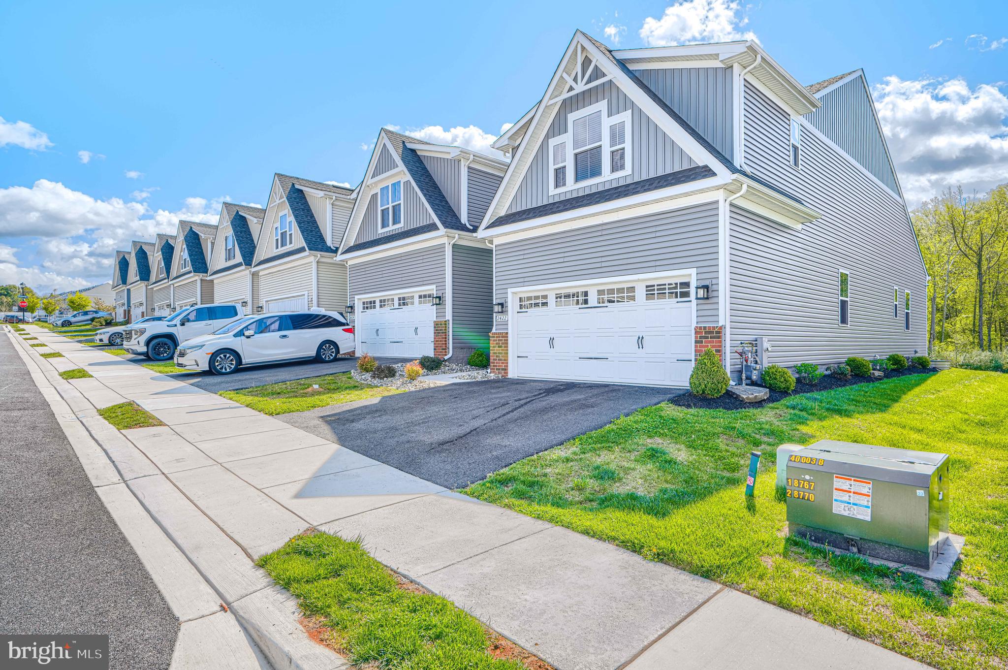 JAMES RUN CARRIAGE HOMES - Residential