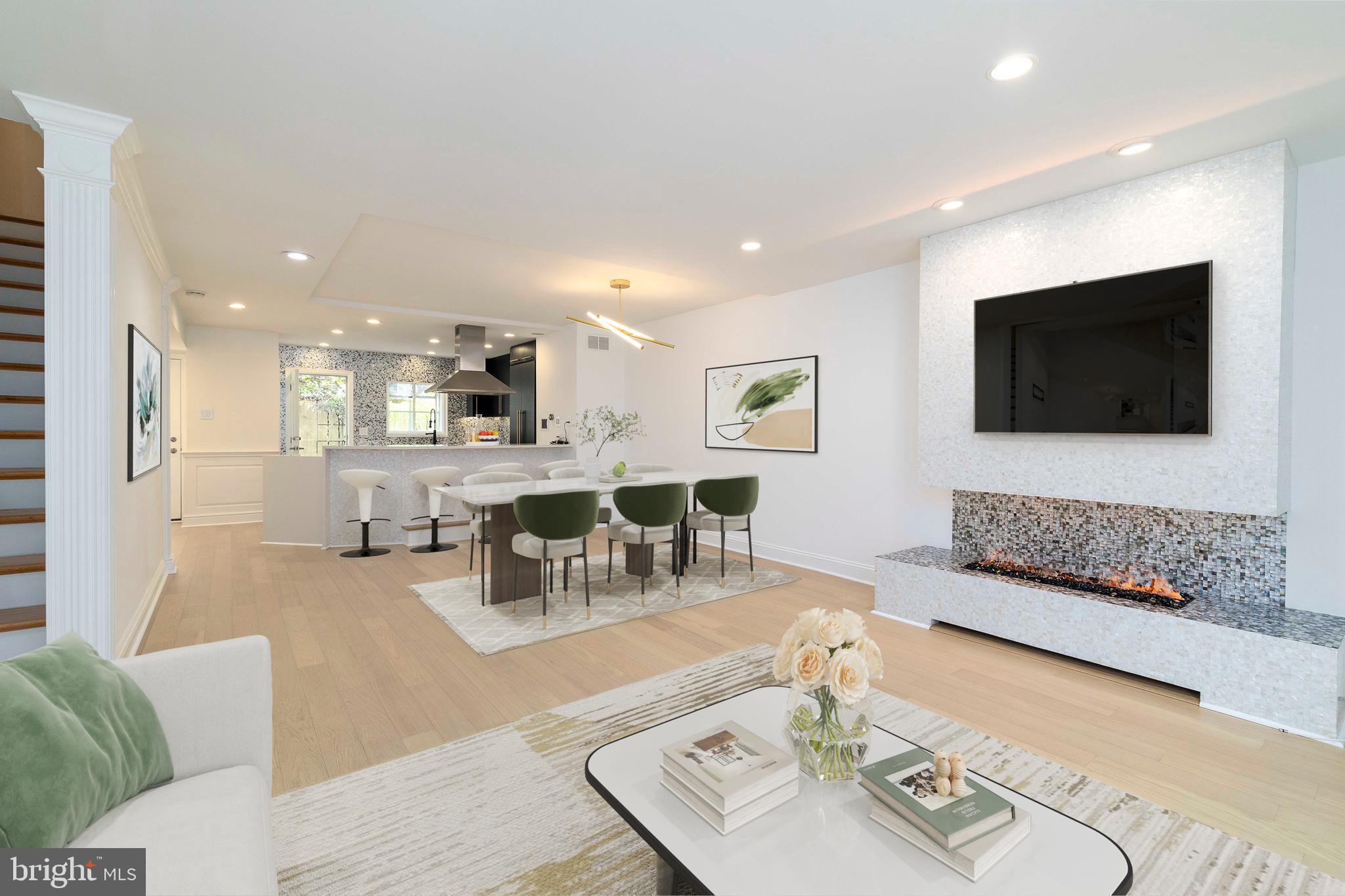 SOCIETY HILL - Residential