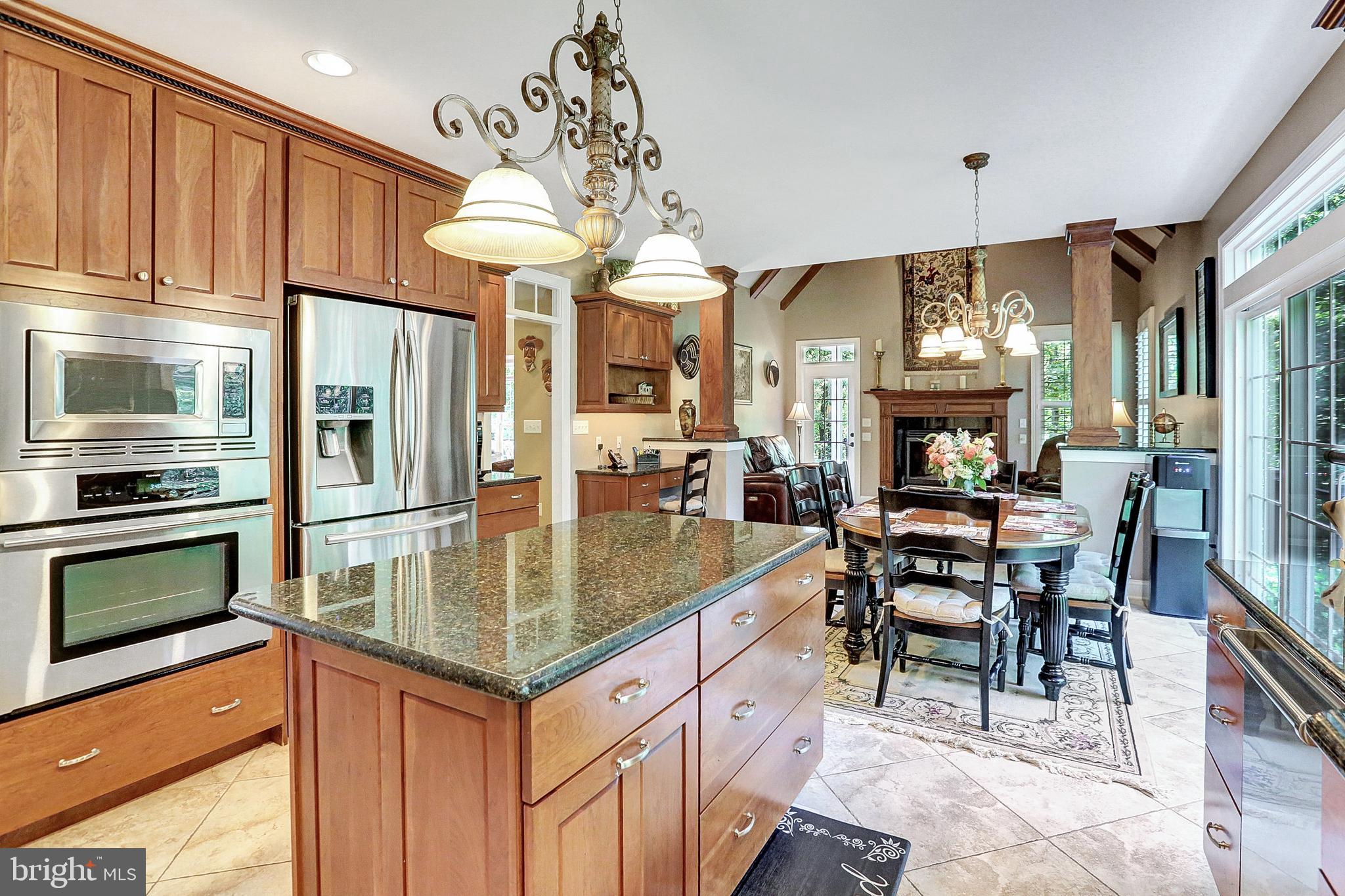 PINEHURST HILLS - Residential