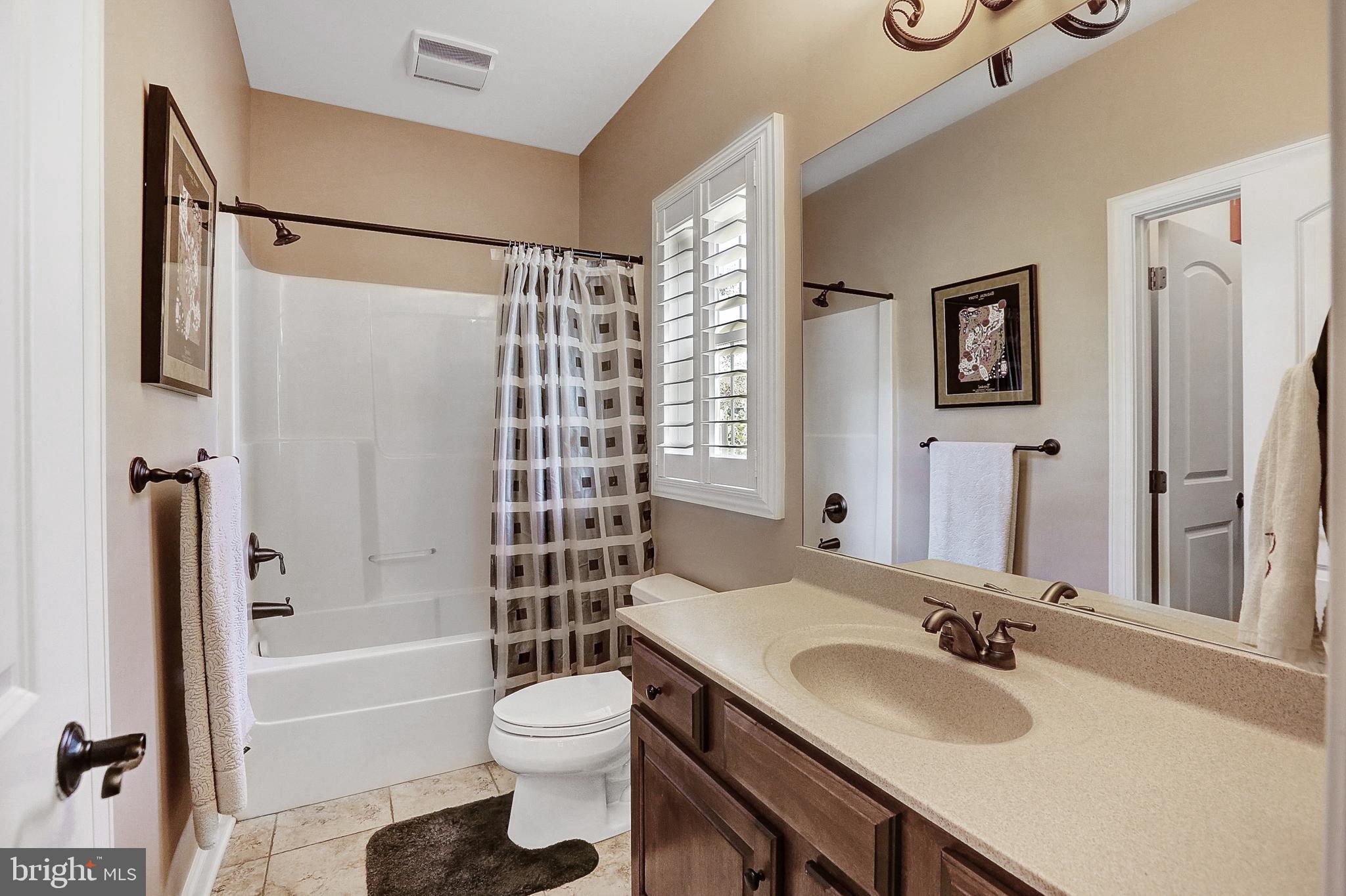 PINEHURST HILLS - Residential