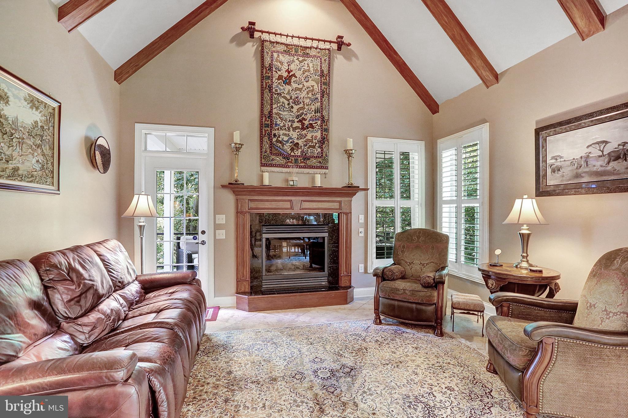 PINEHURST HILLS - Residential