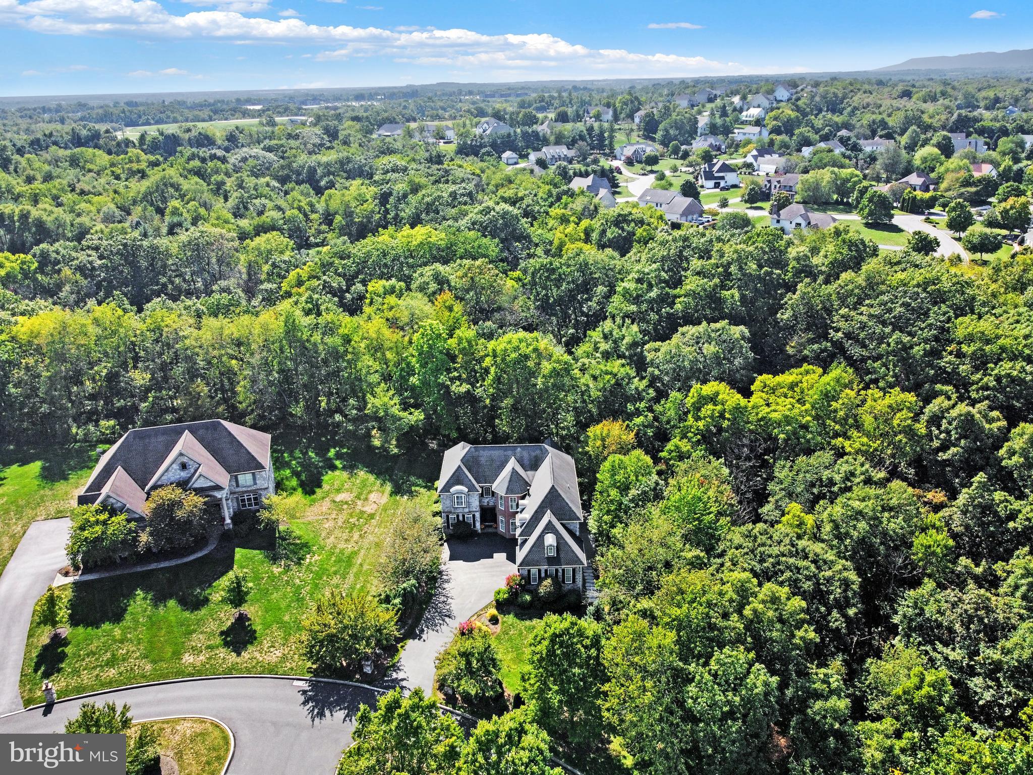PINEHURST HILLS - Residential
