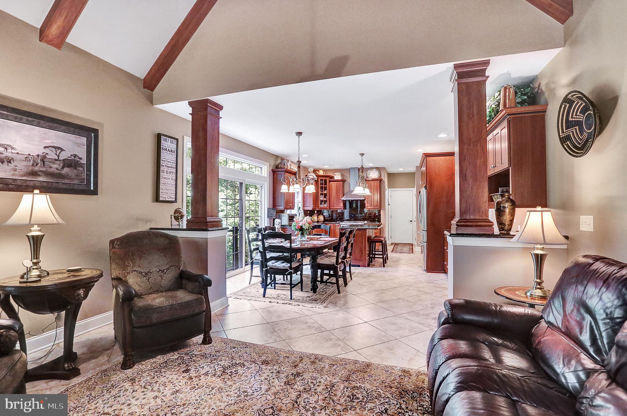 PINEHURST HILLS - Residential