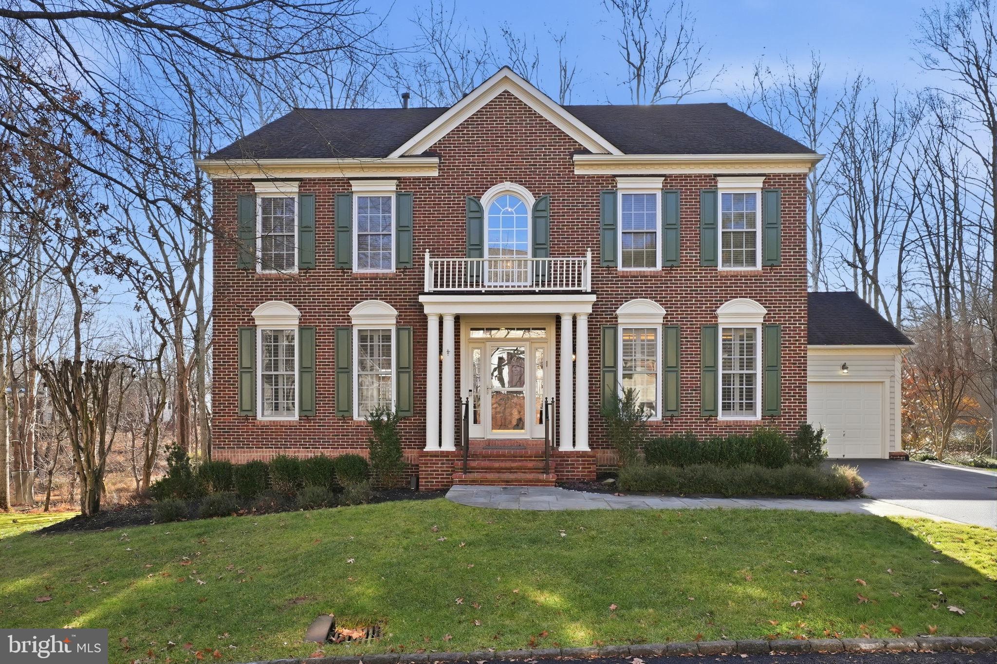 LAKELANDS - Residential