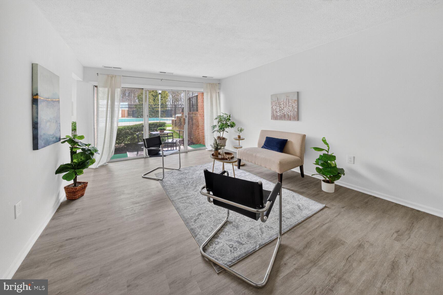 PLYMOUTH GARDENS - Residential