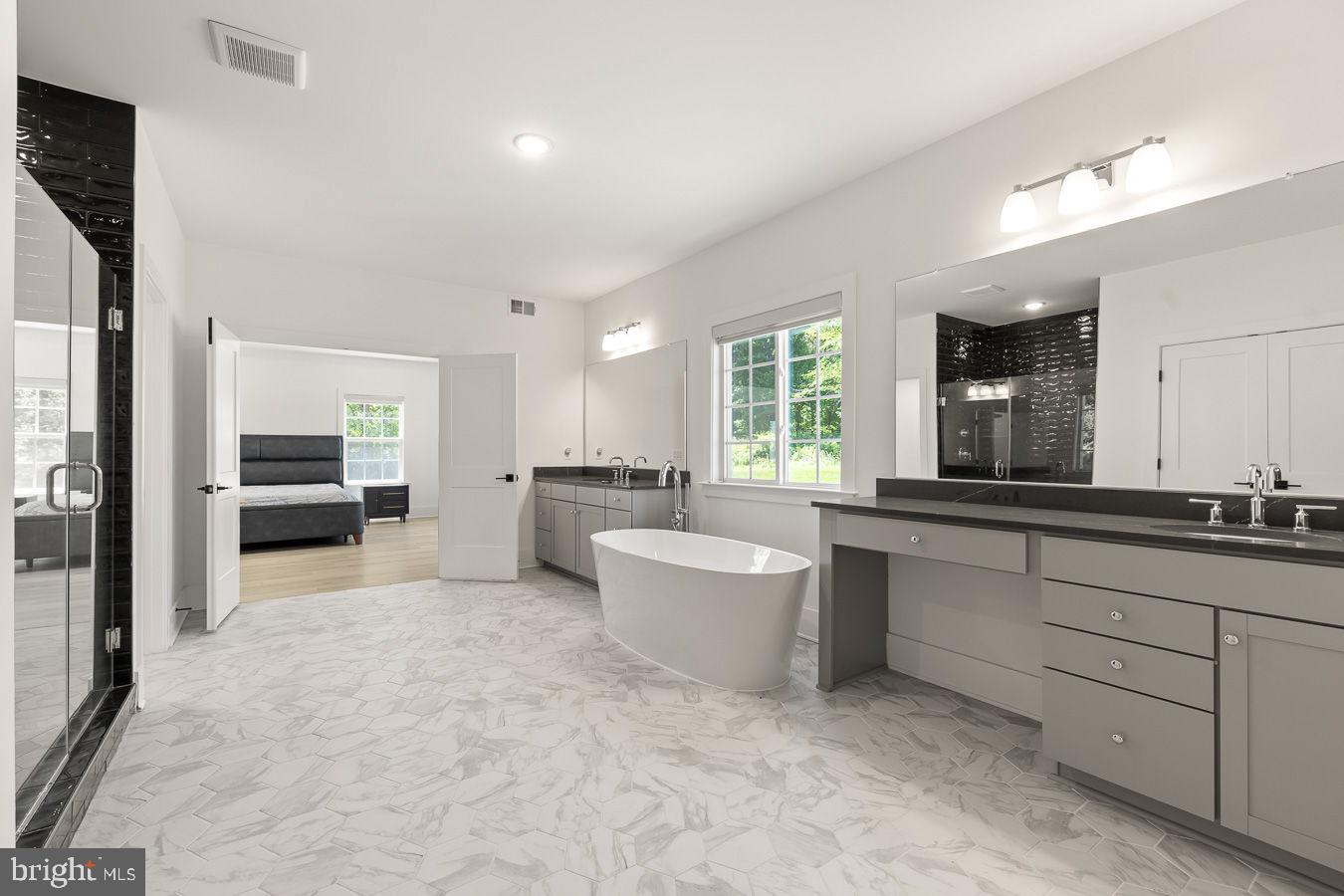 TANAGER - Residential
