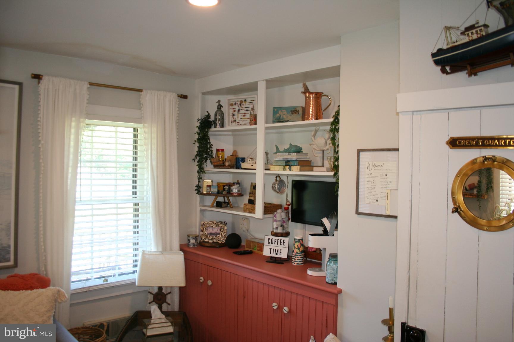 CENTREVILLE - Residential