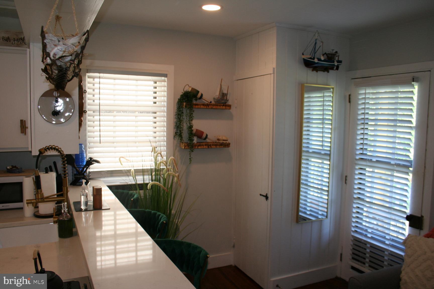 CENTREVILLE - Residential