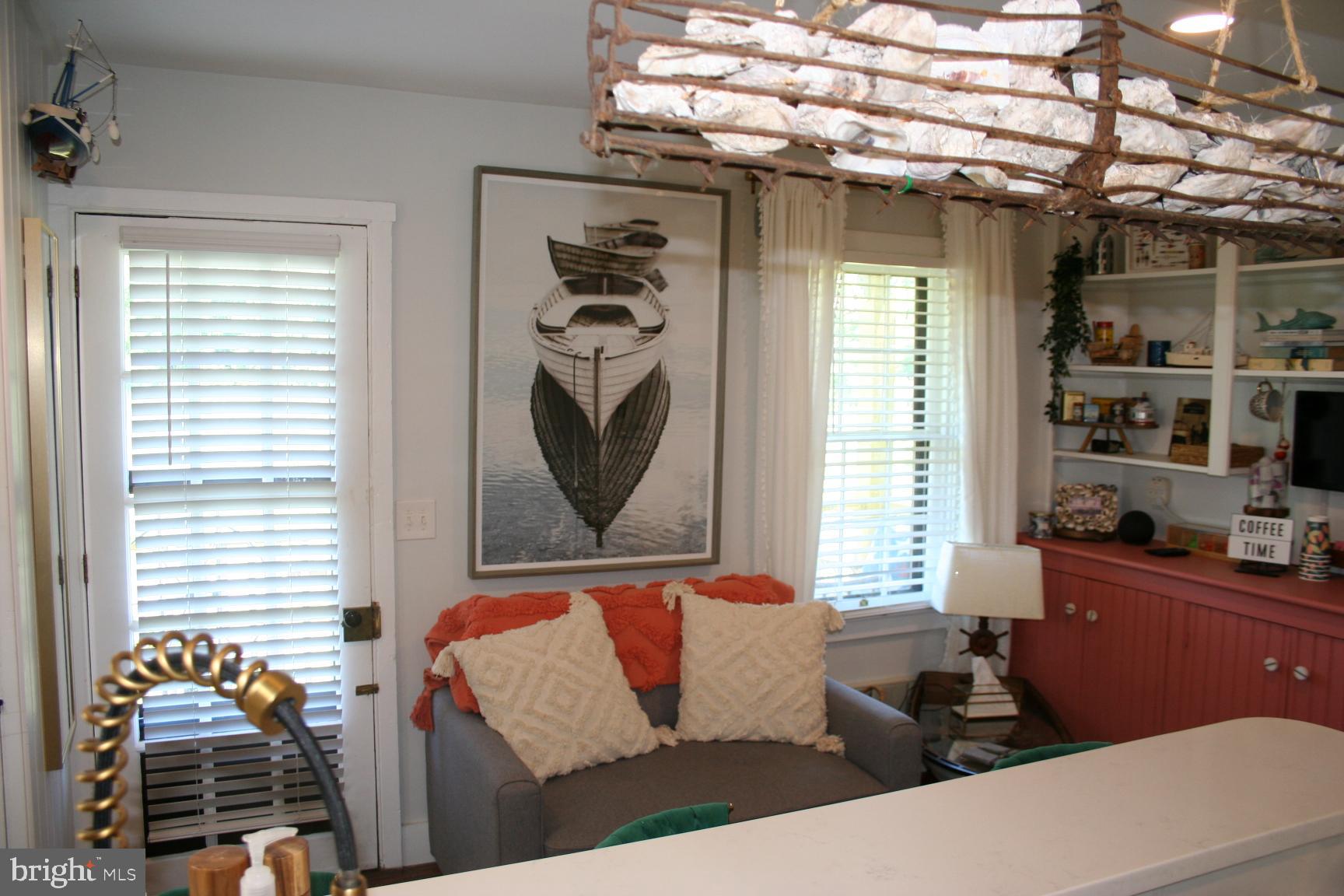 CENTREVILLE - Residential