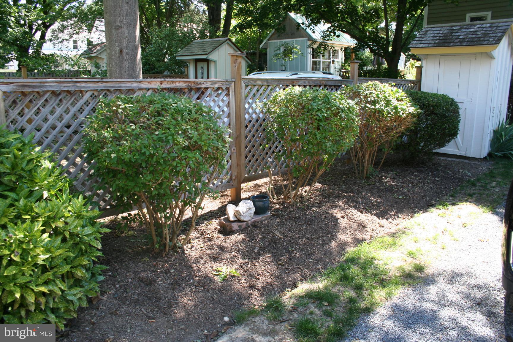 CENTREVILLE - Residential