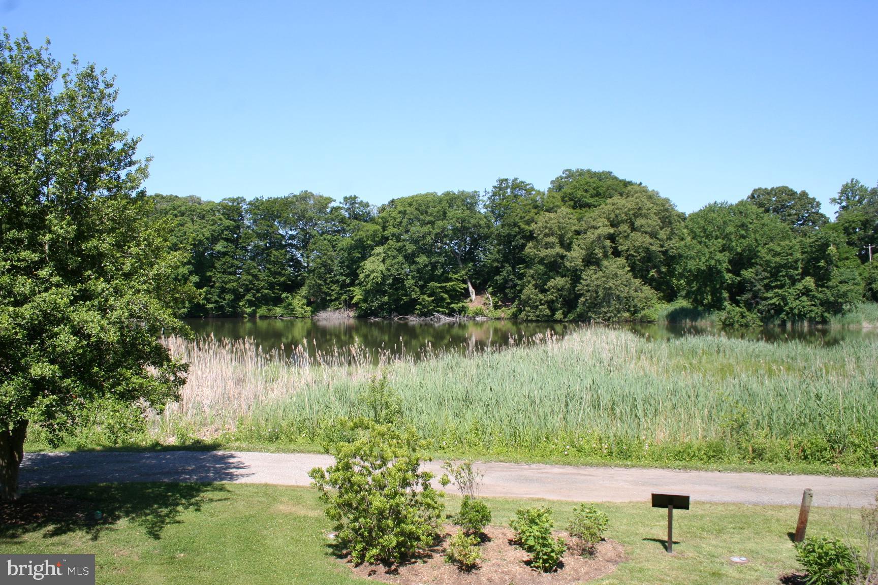 CENTREVILLE - Residential