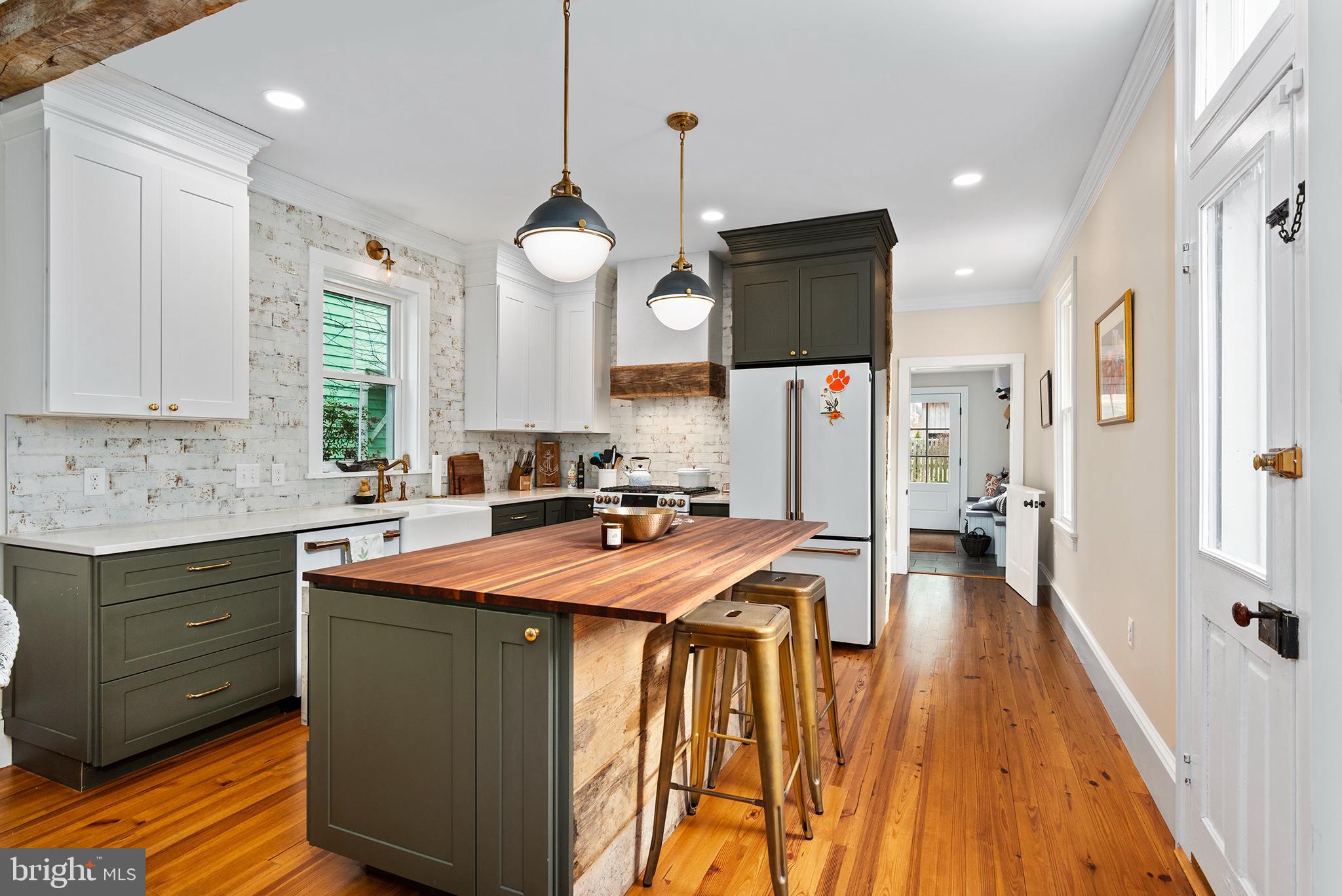 HISTORIC CHESTERTOWN - Residential