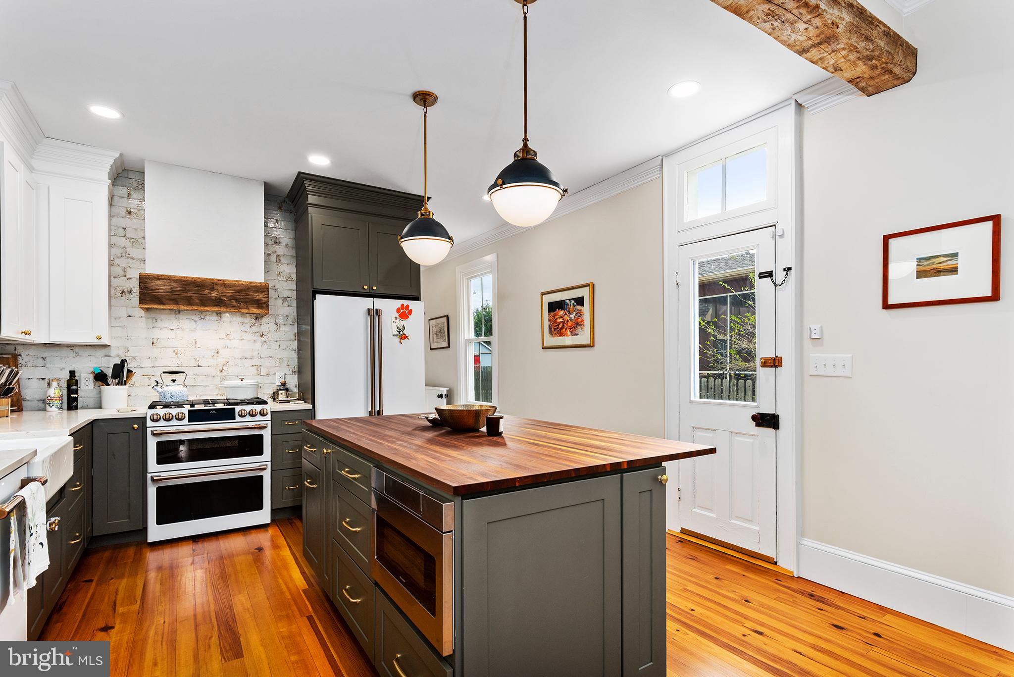 HISTORIC CHESTERTOWN - Residential