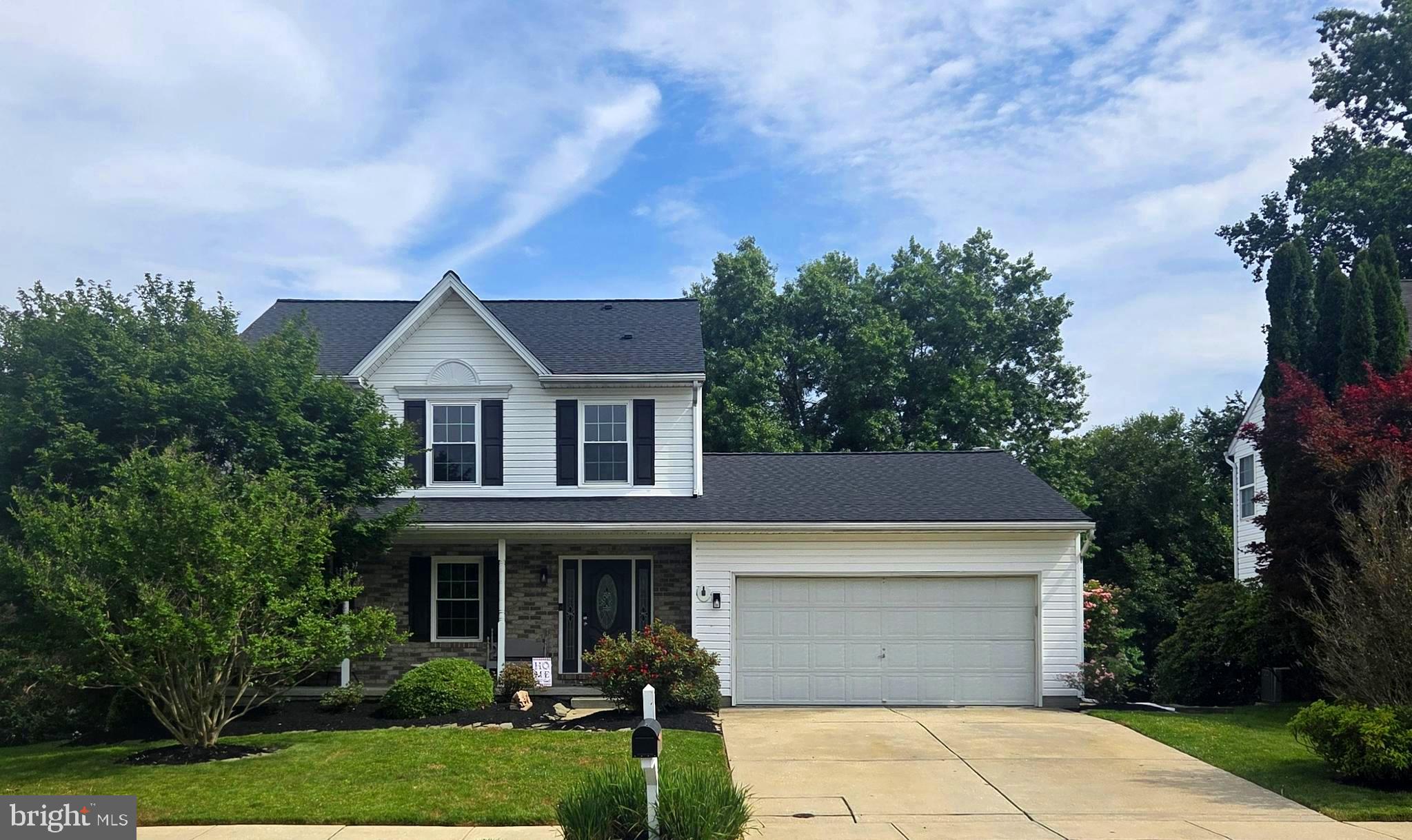 FOREST LAKES - Residential
