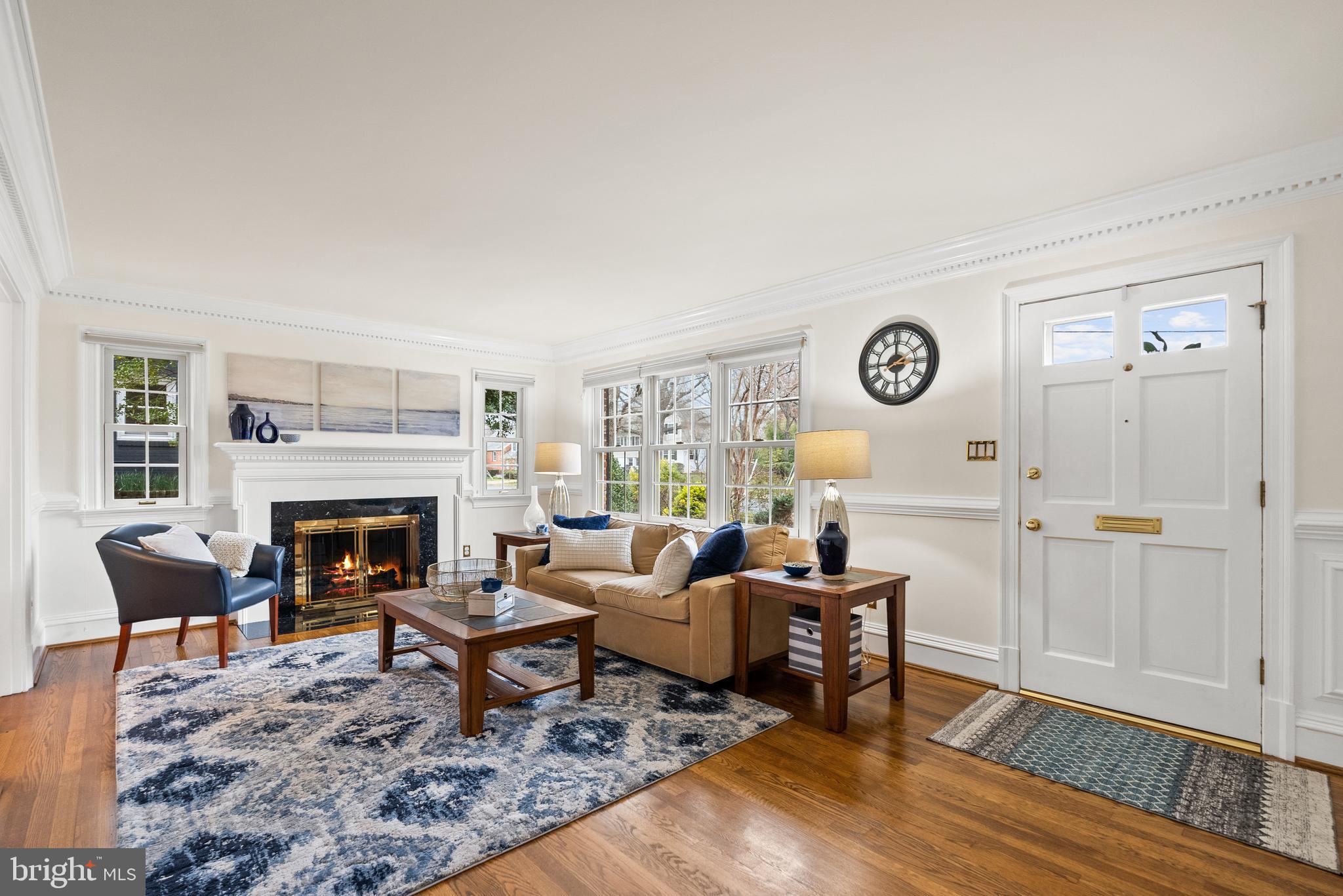 WAYNEWOOD - Residential