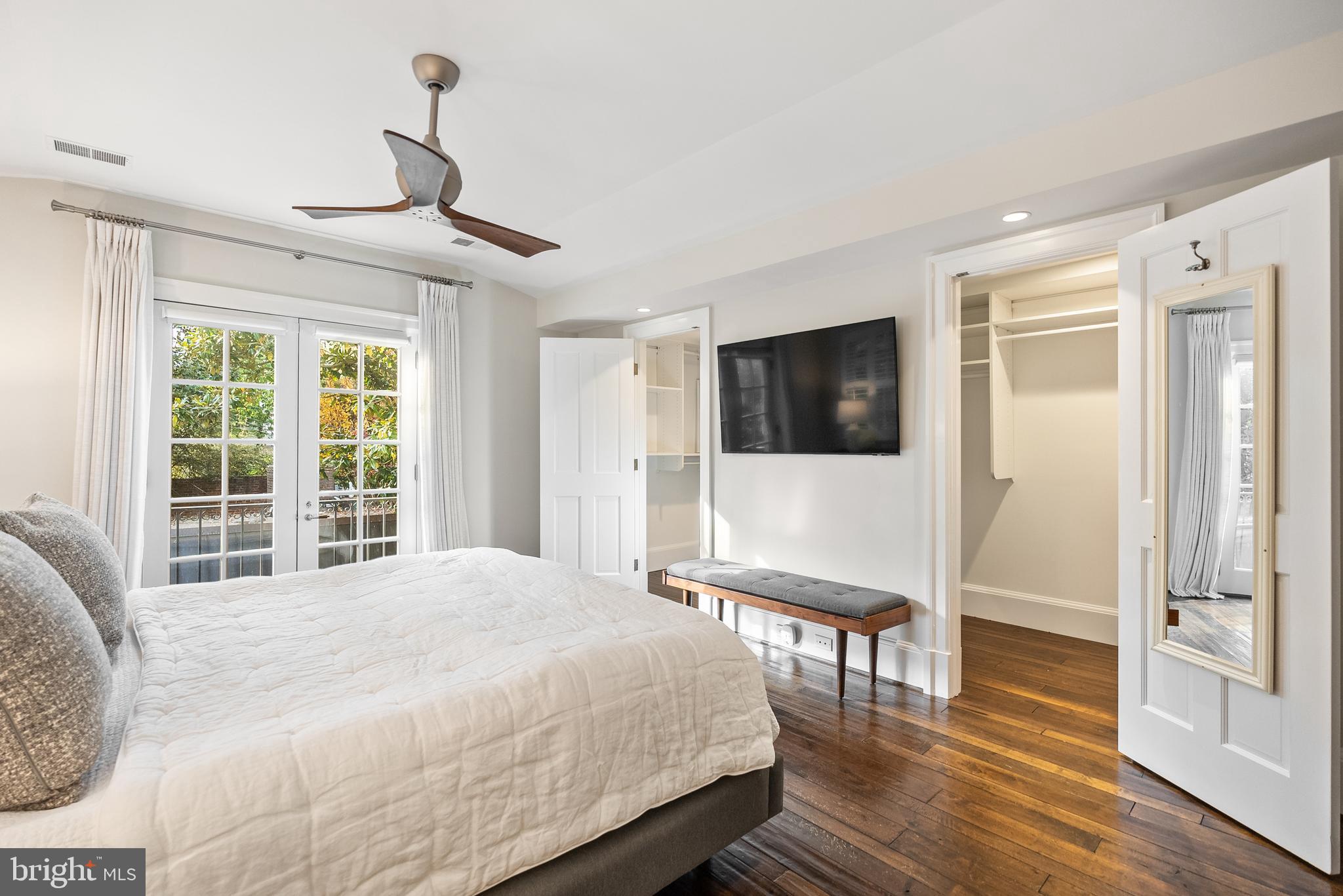 GEORGETOWN - Residential