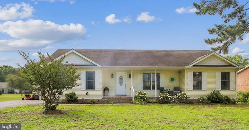 WHITES CREEK MANOR - Residential