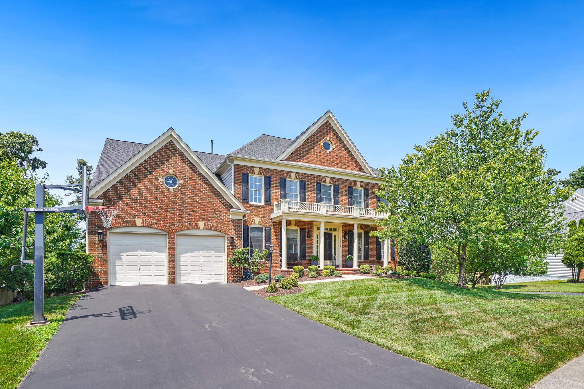 BIG PINES VILLAGE - Residential