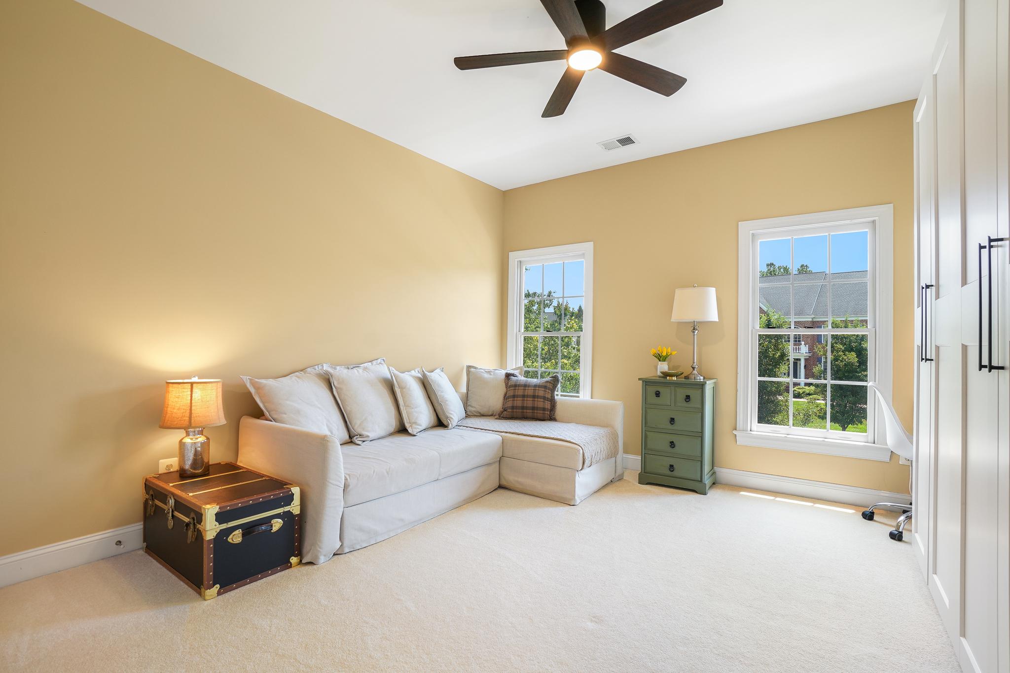 BIG PINES VILLAGE - Residential
