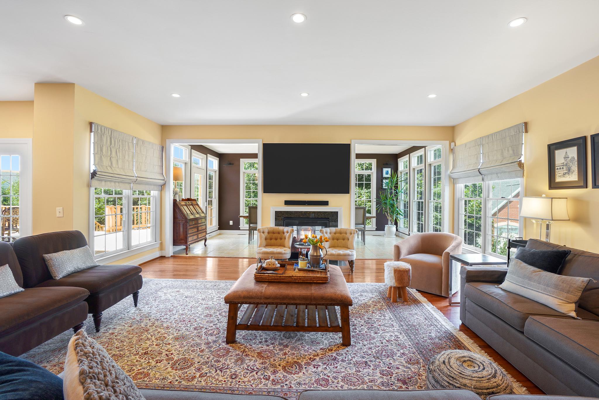BIG PINES VILLAGE - Residential