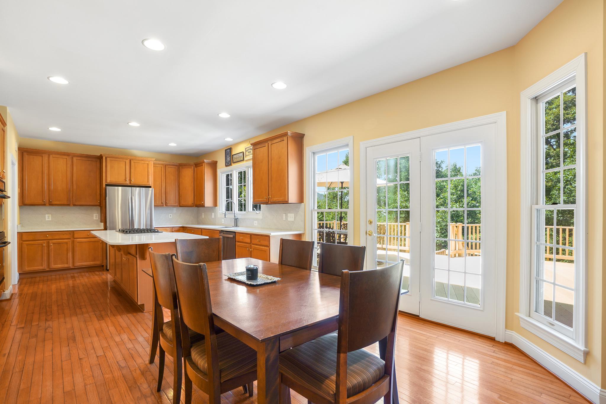 BIG PINES VILLAGE - Residential