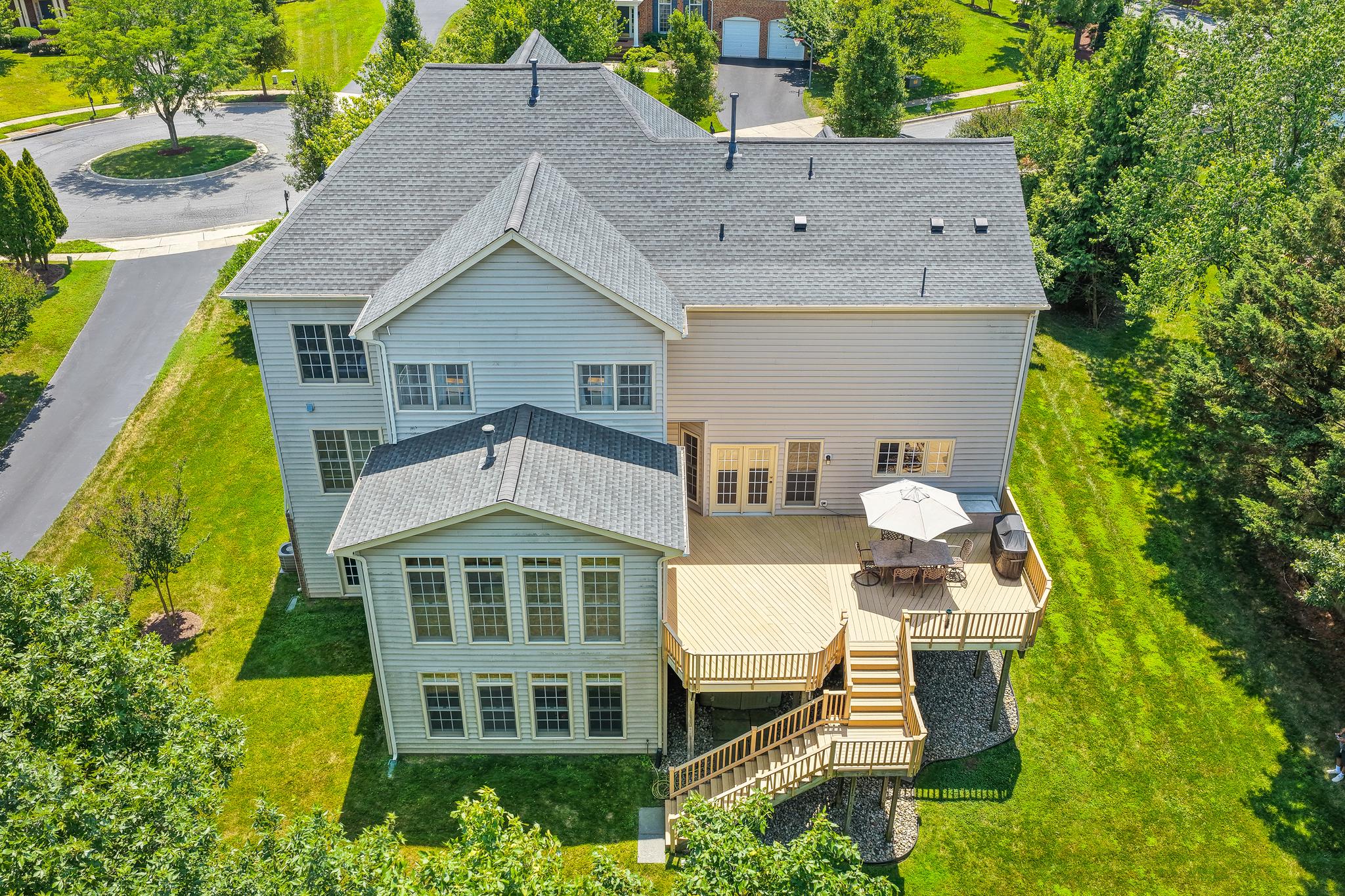 BIG PINES VILLAGE - Residential