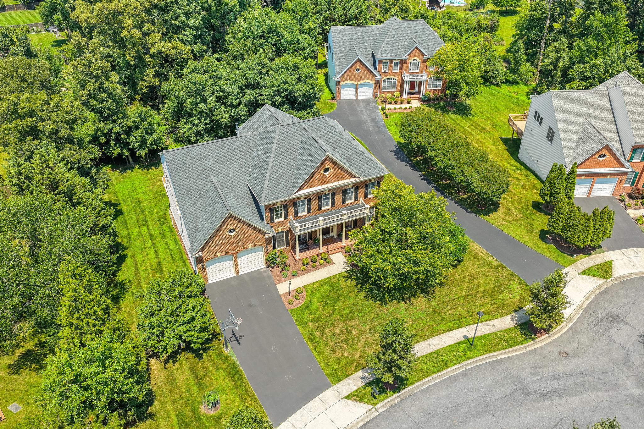 BIG PINES VILLAGE - Residential