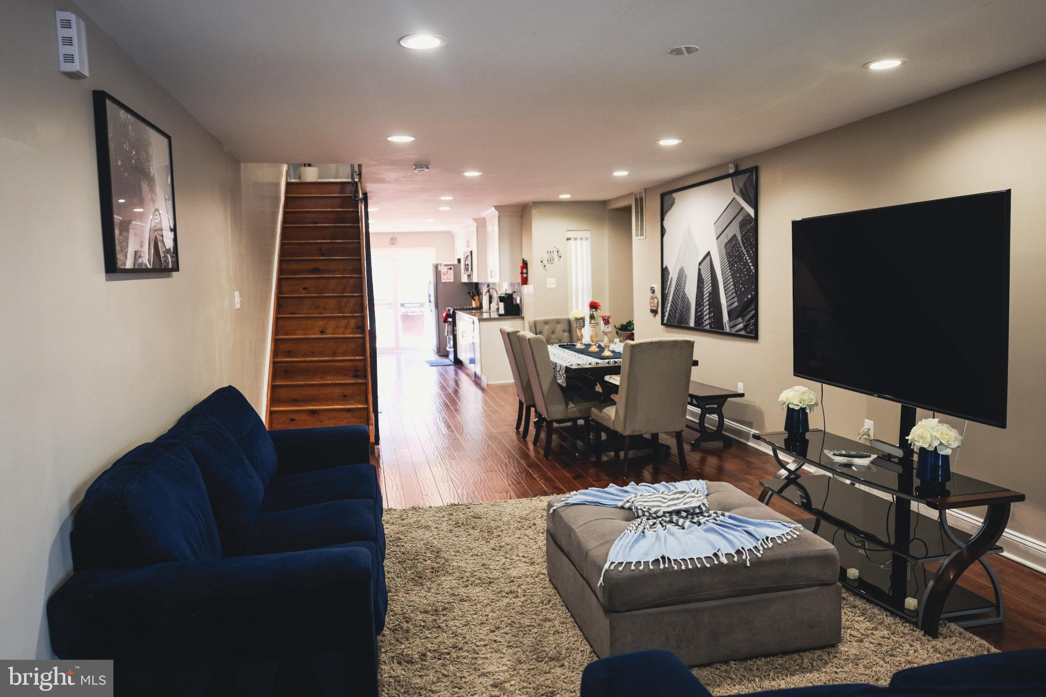 COBBS CREEK - Residential