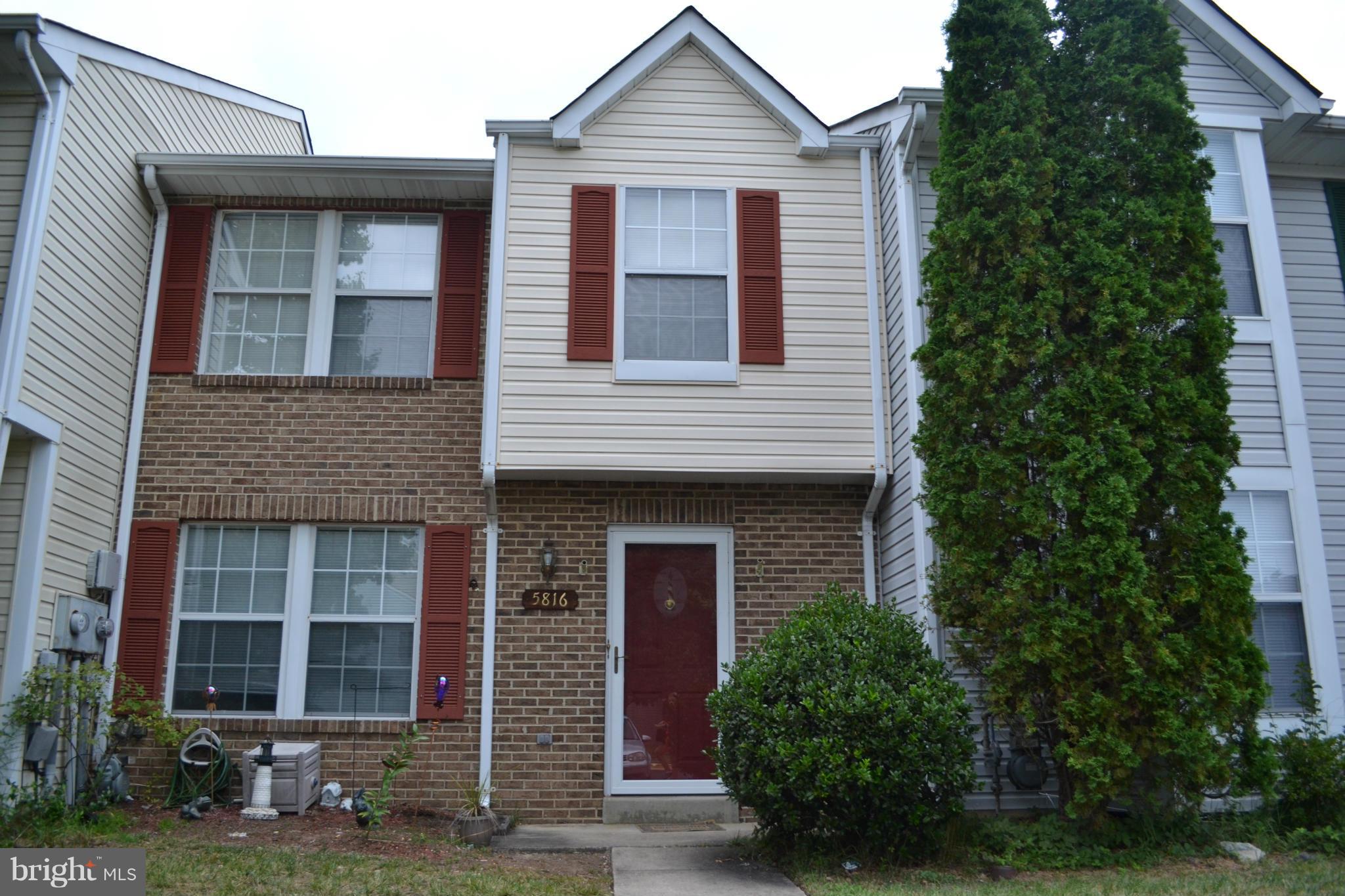 Lovely 3 BR 2.5 bath townhouse in Dorchester.  Master BR has vaulted ceilings, a full bath & large closets. Fenced backyard with a patio & storage shed.  Eat in kitchen with upgraded appliances, a gas stove & a separate dining room.  Rent includes HOA, snow removal, trash pickup and front yard maintenance.  Close to public transportation, dining, shopping, & entertainment!  Perfect for commuters!
