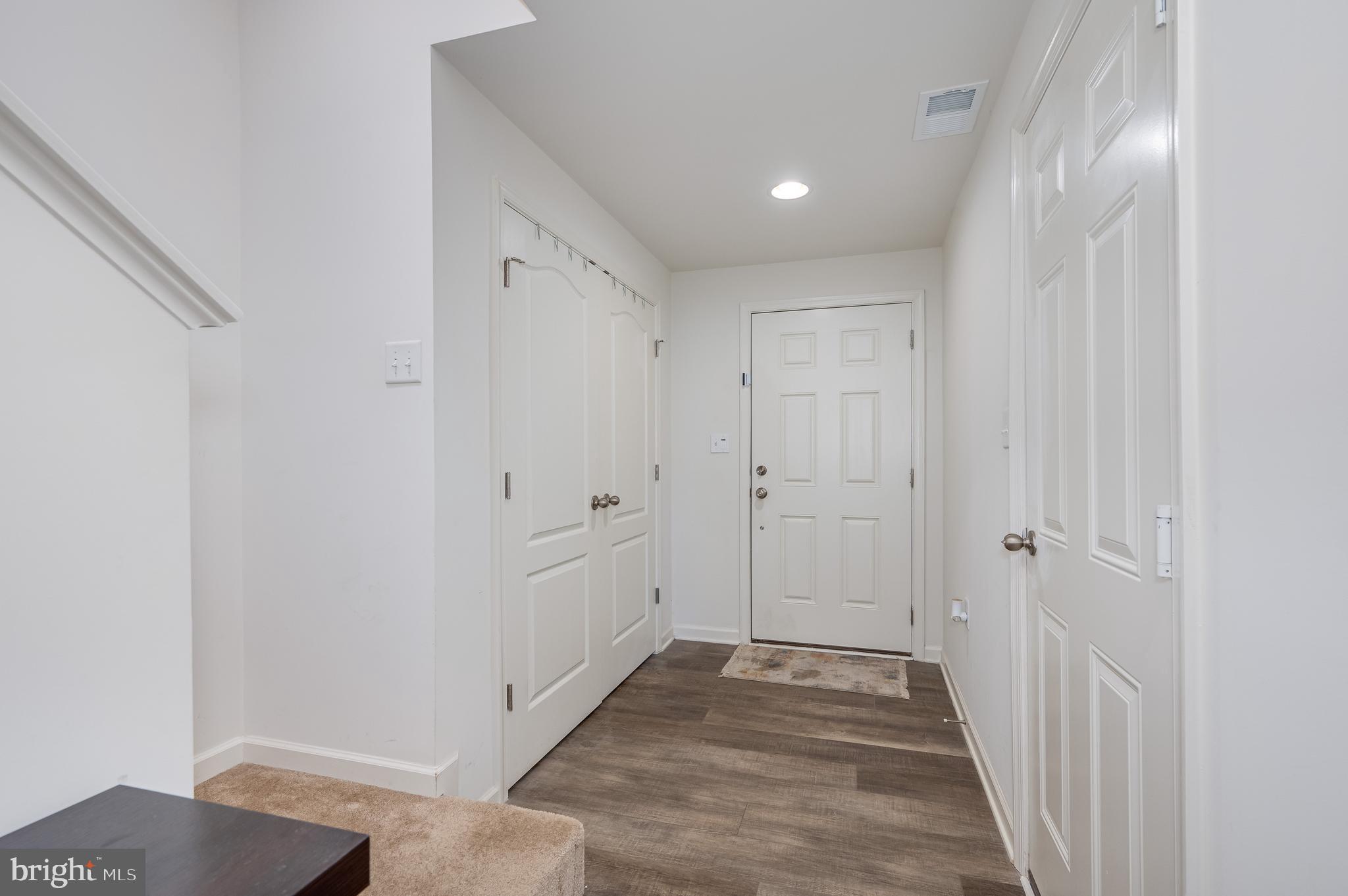 BRIAR RUN - Residential