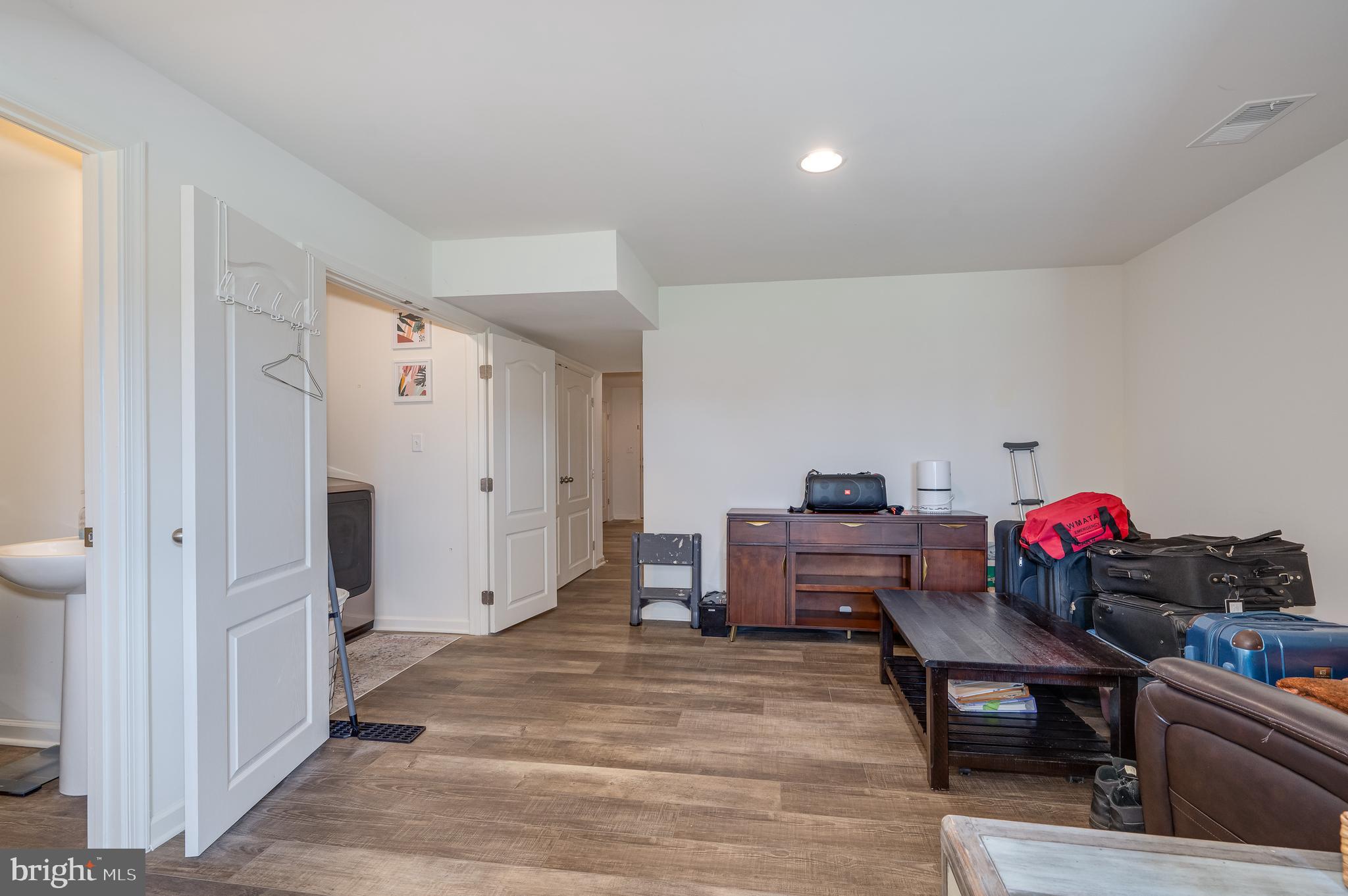 BRIAR RUN - Residential