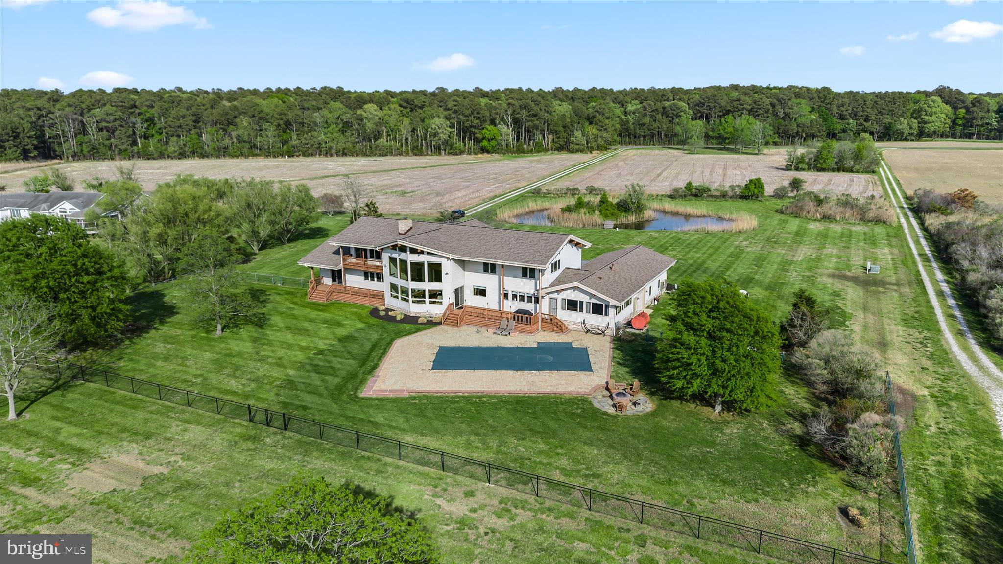 BROMWELLS ADVENTURE - Residential